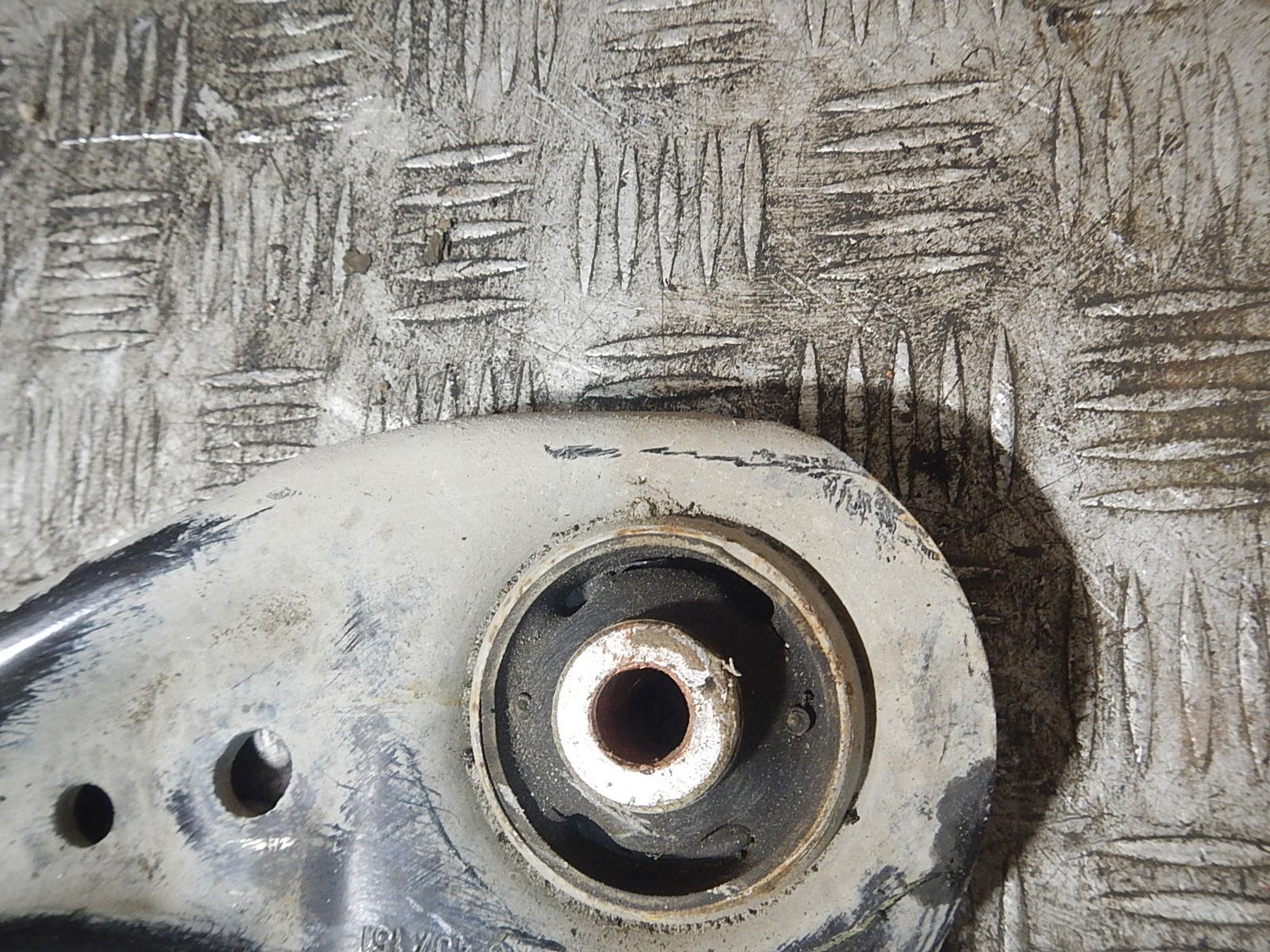 https://ycs.partsauto.market/partsauto-images/thmbs/b135e93f2d106a11df5e4386431c5e55/a329d493800d79889f3a9e26c5c4ac7d/54543ac512e145a323171a99b0cc4251.jpg