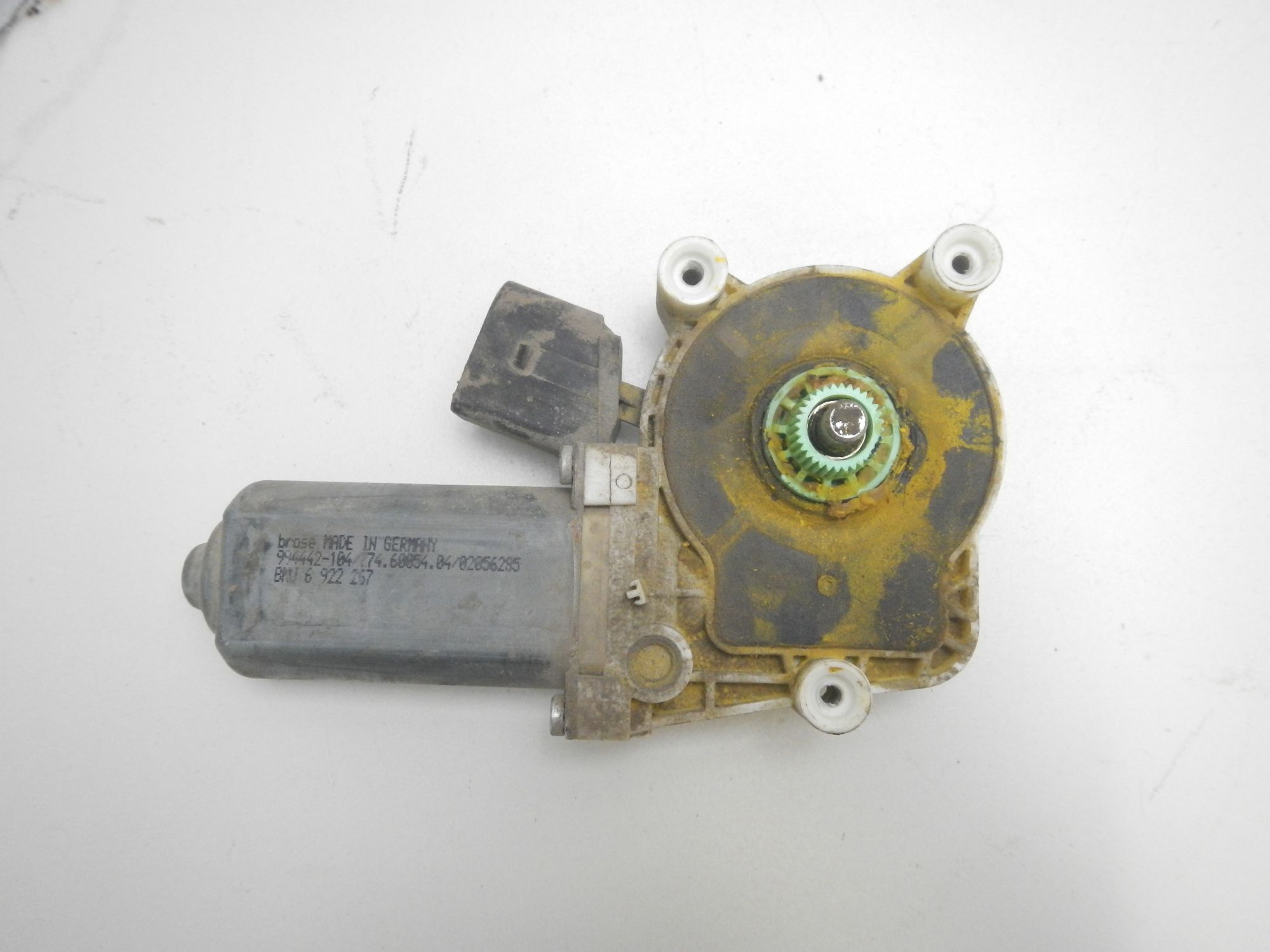 https://ycs.partsauto.market/partsauto-images/thmbs/b135e93f2d106a11df5e4386431c5e55/a335166509853e24fd0cb00a6afd336b/6ea8969b2d40ee39c9b68a5794ef61e5.jpg