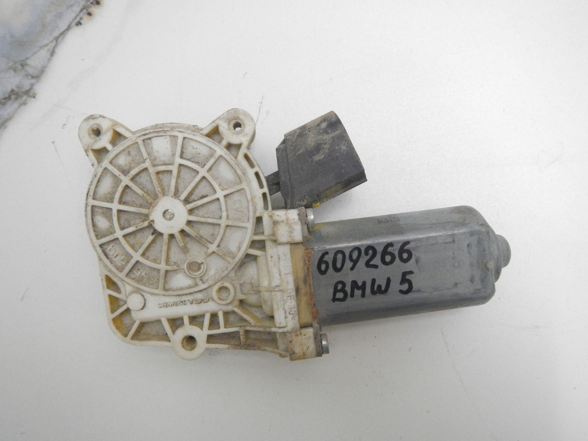 https://ycs.partsauto.market/partsauto-images/thmbs/b135e93f2d106a11df5e4386431c5e55/a335166509853e24fd0cb00a6afd336b/f314360e08925ff2e0d08c36bfb3772b.jpg