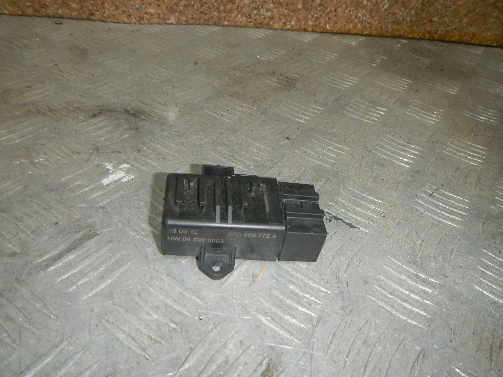 https://ycs.partsauto.market/partsauto-images/thmbs/b135e93f2d106a11df5e4386431c5e55/a6d205eb34e0787a41853eccf6d1c9f9/b539c3a6a7494ca5ea31821b1448ca07.jpg