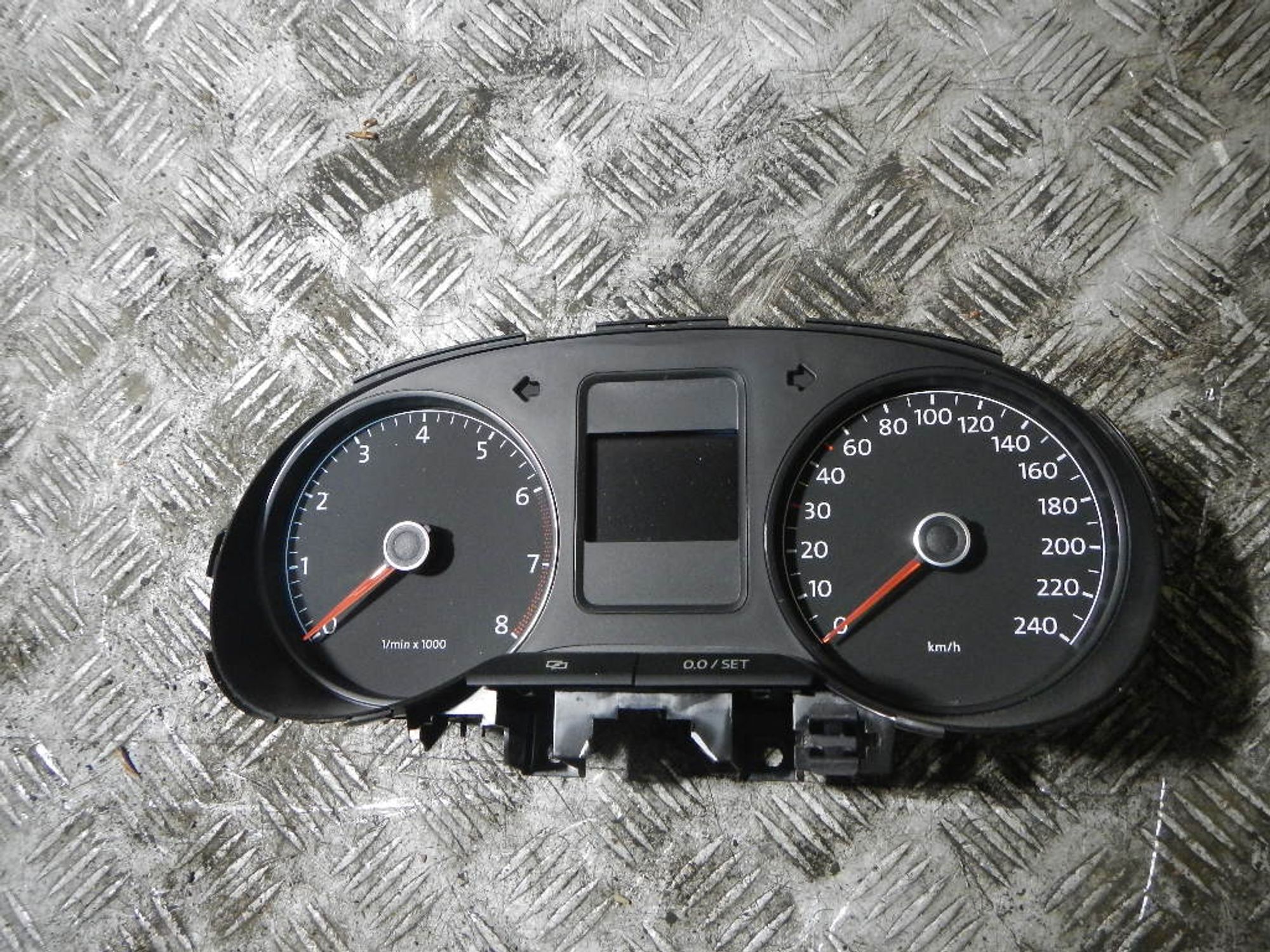 https://ycs.partsauto.market/partsauto-images/thmbs/b135e93f2d106a11df5e4386431c5e55/a705804bbd646463af11a773d5e1d9b0/a14869ab51d173a474d9481d7baeeec9.jpg