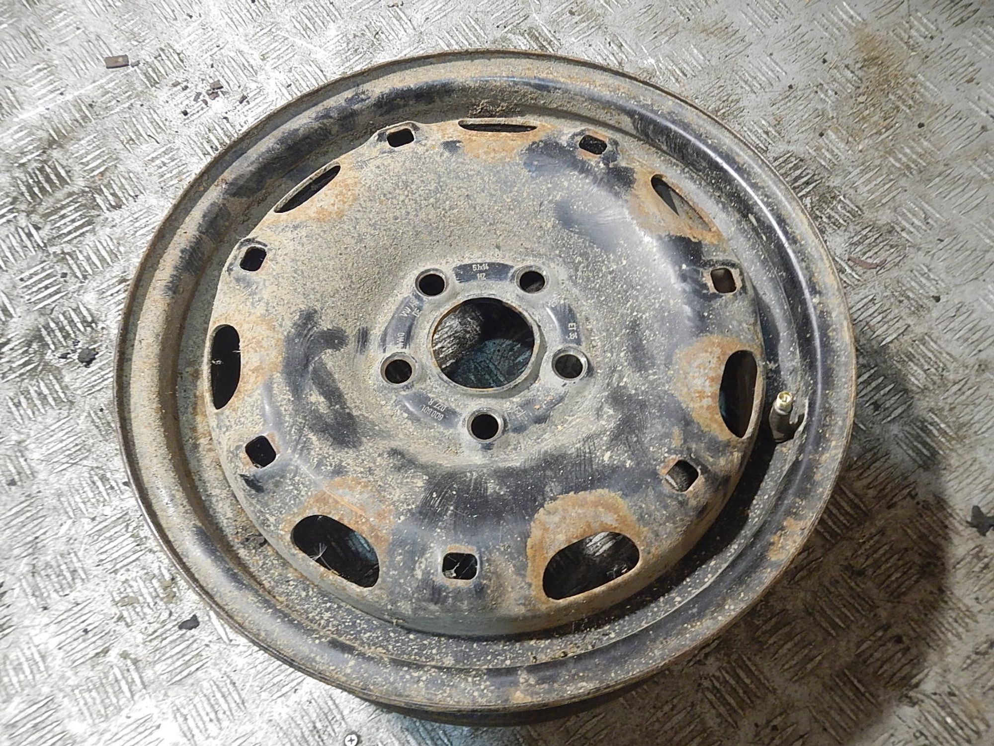 https://ycs.partsauto.market/partsauto-images/thmbs/b135e93f2d106a11df5e4386431c5e55/ab35fe88fc431673e97f928261c0d111/11cb69e96c3e93b0de54cb2735bf3977.jpg