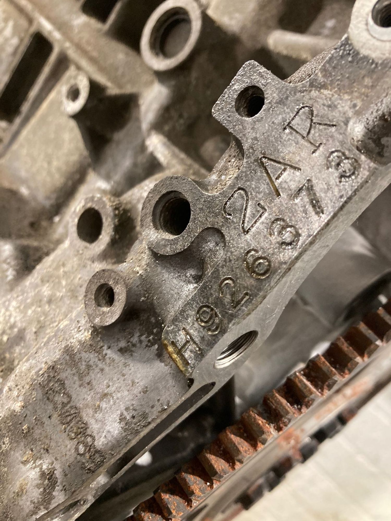 https://ycs.partsauto.market/partsauto-images/thmbs/b135e93f2d106a11df5e4386431c5e55/ab391b3416d916610e38d48d7c373946/c79de840144c3b950ee32db2f013a5f7.jpg