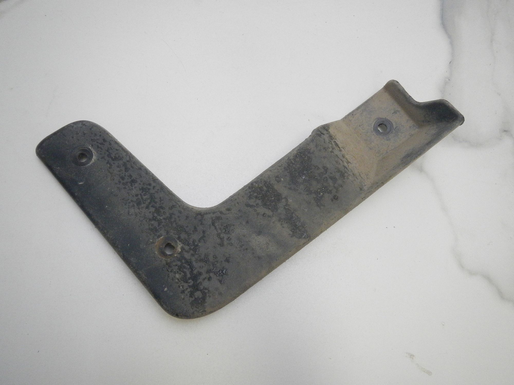 https://ycs.partsauto.market/partsauto-images/thmbs/b135e93f2d106a11df5e4386431c5e55/ac0829f829261e4429fdd7333bdd8296/a0c2e639435901230faca42ddffb5cbd.jpg