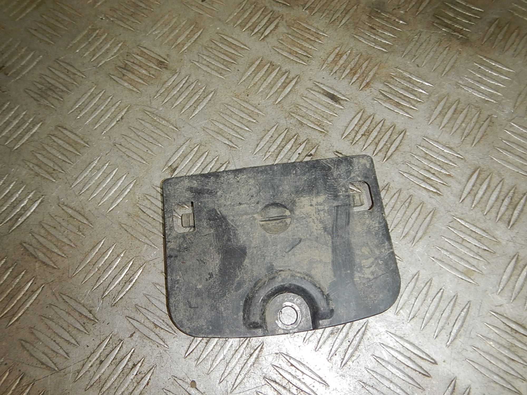 https://ycs.partsauto.market/partsauto-images/thmbs/b135e93f2d106a11df5e4386431c5e55/ac33fdd4819207eb8e821e7c3578874c/9597ac2a6d417589a042bc9b2aa0e8b0.jpg