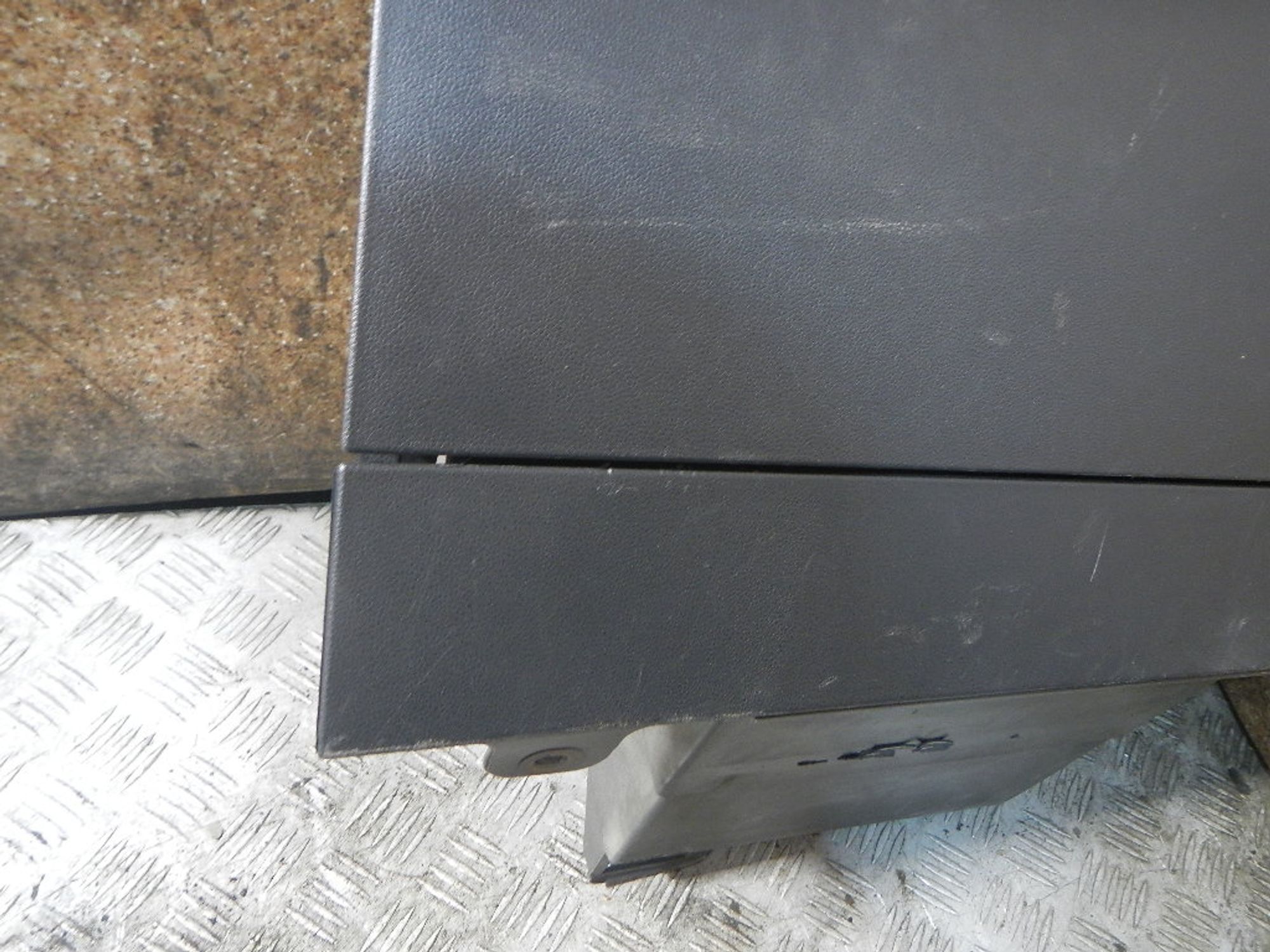 https://ycs.partsauto.market/partsauto-images/thmbs/b135e93f2d106a11df5e4386431c5e55/ae06744a5bbed9166b8f58c0dceb54c6/92bd6f7b447a040826a0e5cbac78073d.jpg