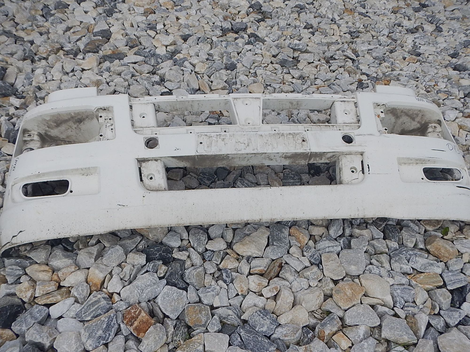 https://ycs.partsauto.market/partsauto-images/thmbs/b135e93f2d106a11df5e4386431c5e55/b149be2d60fabad1e0de7aee6d2c6bdf/745431e66103cab0c077ddb2dfdfe09a.jpg