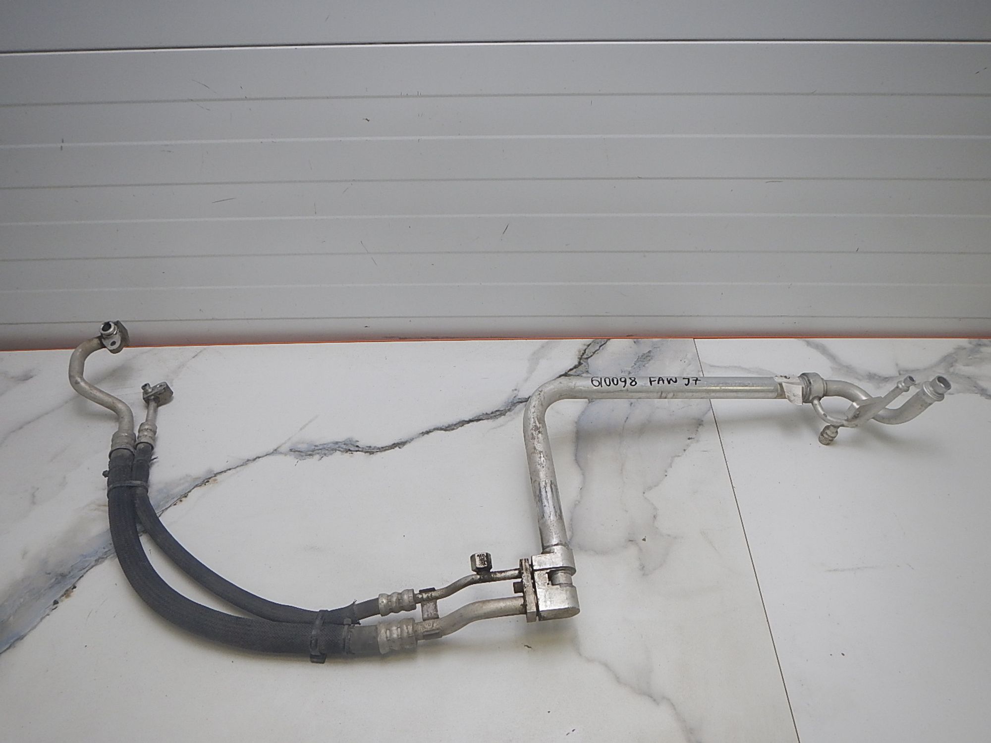 https://ycs.partsauto.market/partsauto-images/thmbs/b135e93f2d106a11df5e4386431c5e55/b199d67e77f622371e522decfdaf690a/440395fffbb931ba01da3e6dfb11b893.jpg
