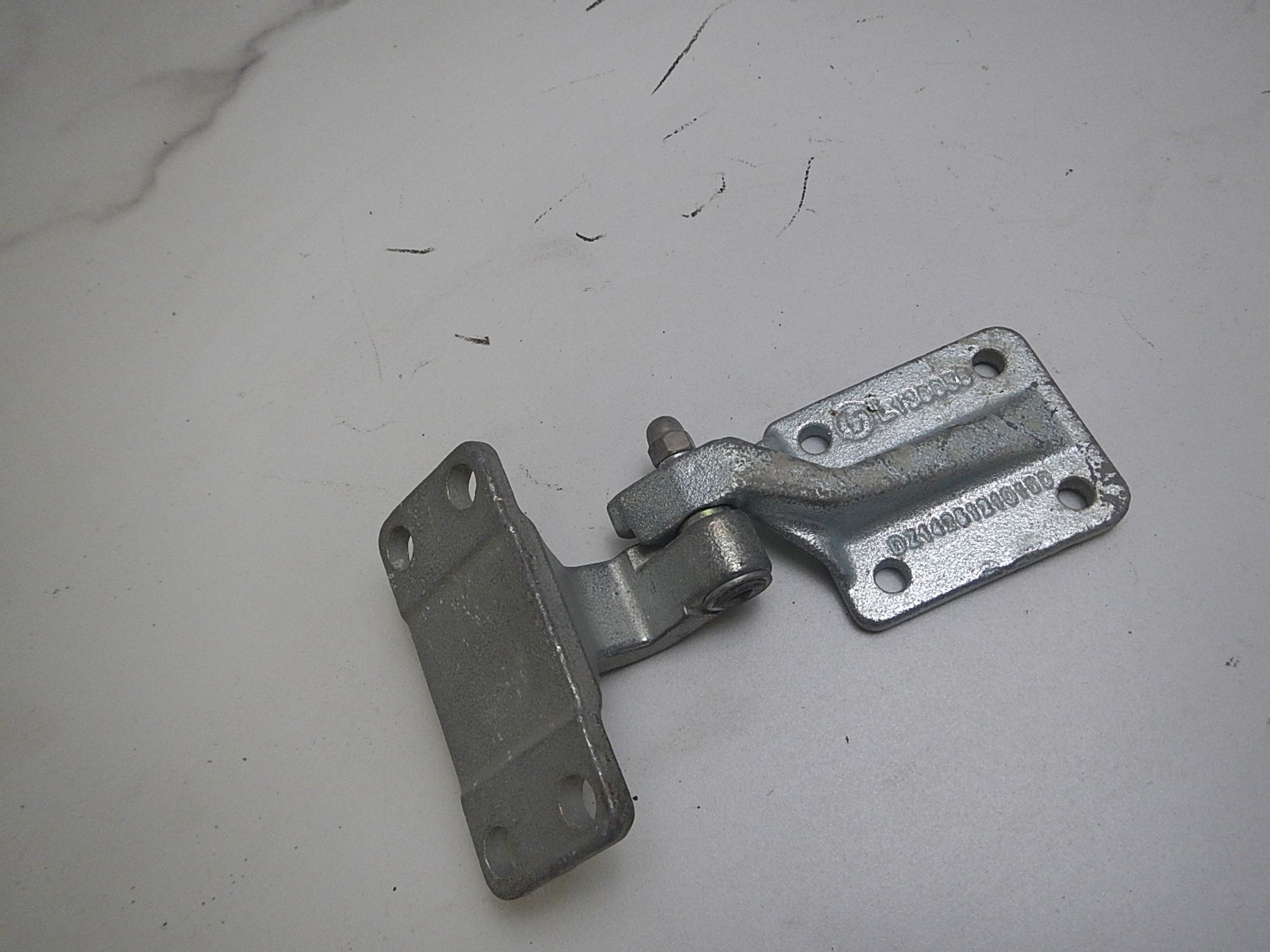 https://ycs.partsauto.market/partsauto-images/thmbs/b135e93f2d106a11df5e4386431c5e55/b63bce76979a4b73aebf36905d068ca1/1224695ea8bd3e5be294996b7509216d.jpg