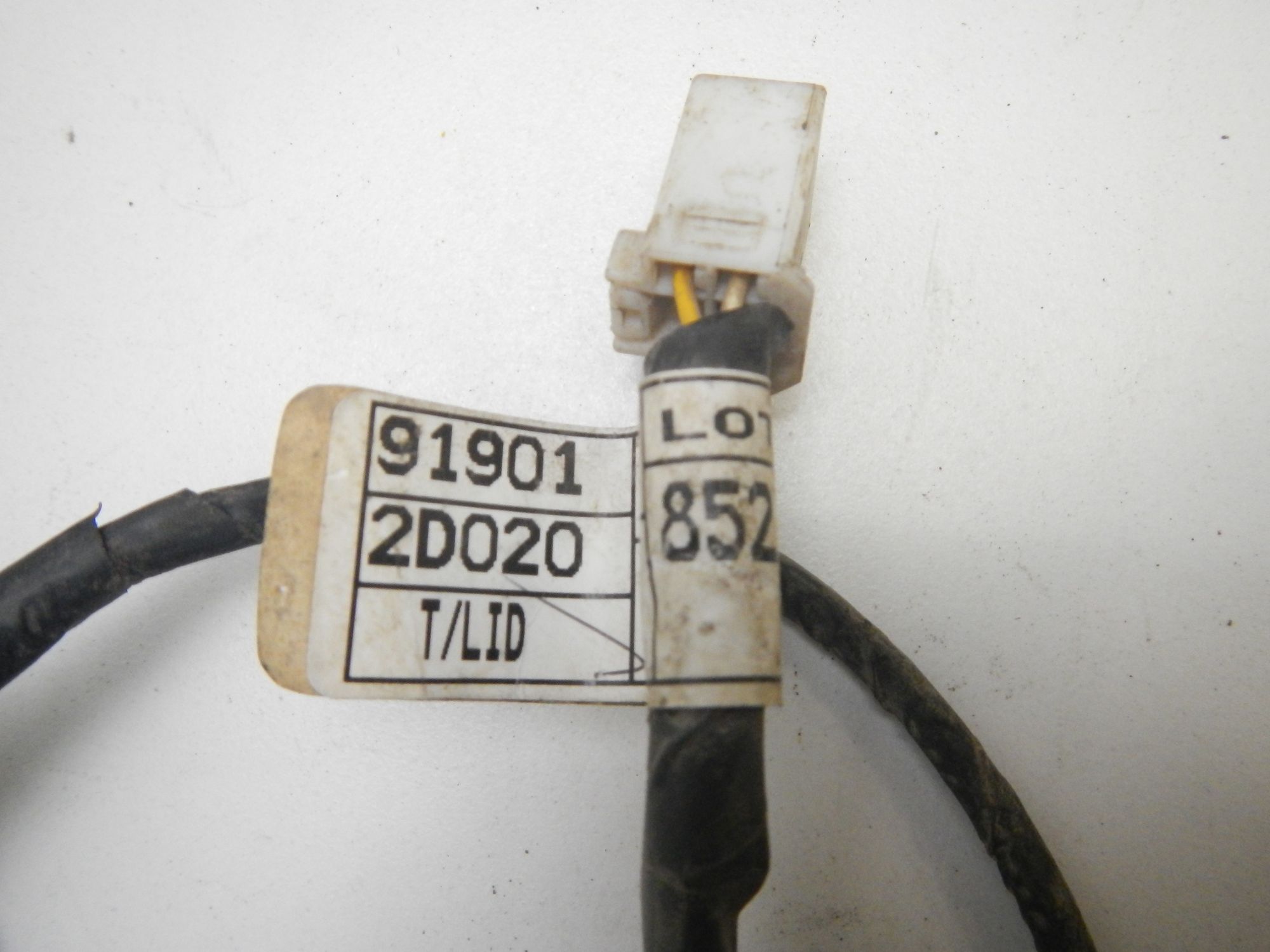 https://ycs.partsauto.market/partsauto-images/thmbs/b135e93f2d106a11df5e4386431c5e55/b64c9c188505a1e67beced433ccae520/43a4ecc72bd31d373acb5bbec7a1239e.jpg