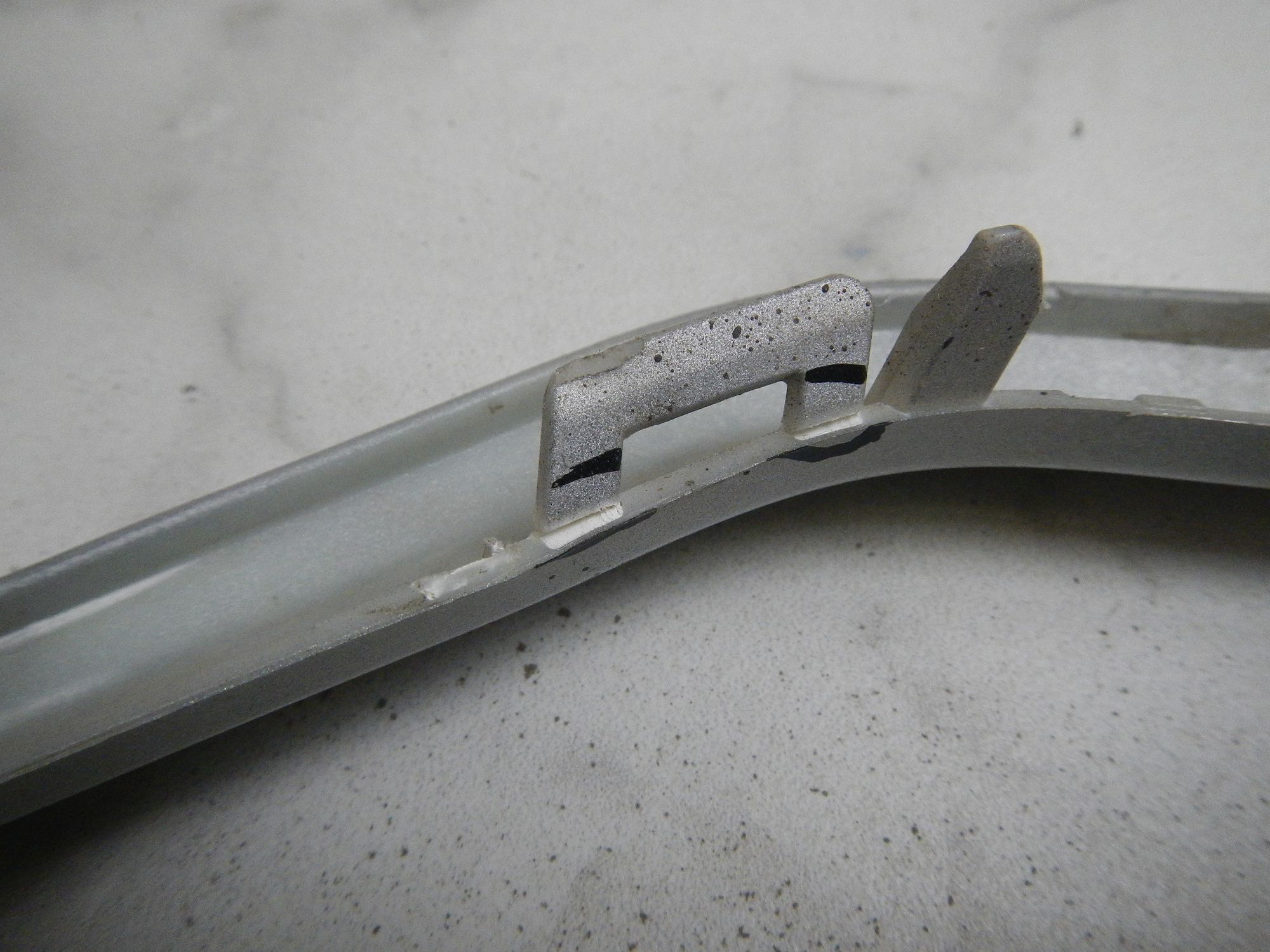 https://ycs.partsauto.market/partsauto-images/thmbs/b135e93f2d106a11df5e4386431c5e55/b7a73bf41ea1cac5f25f6b015c7de966/efd1bc2b425953d30ee44b4502e82f26.jpg