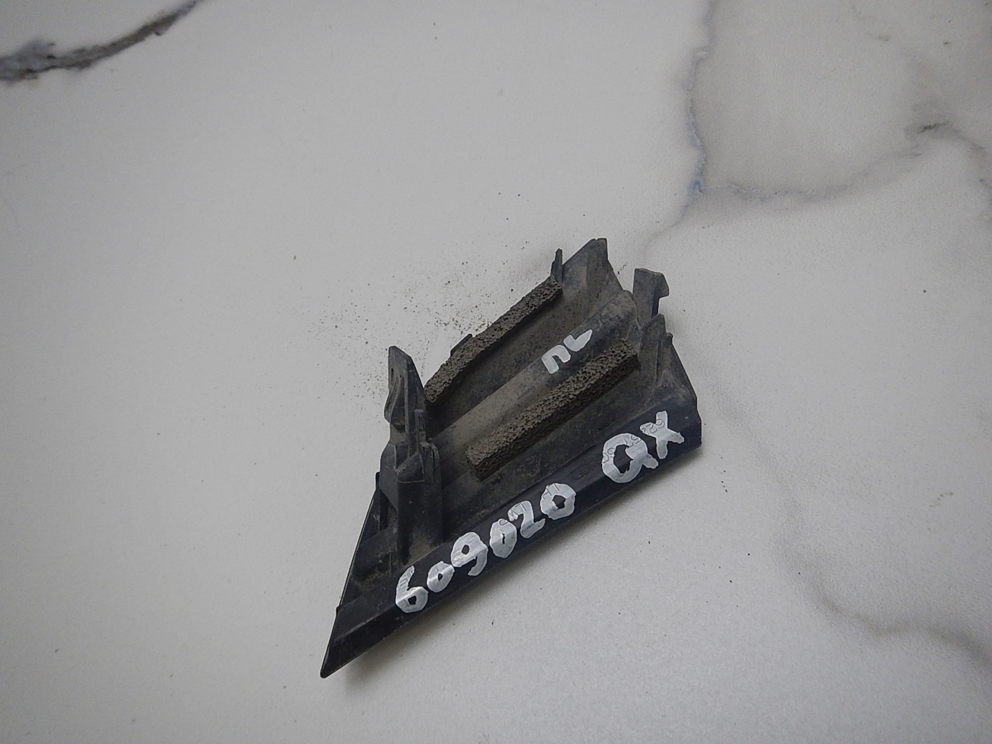 https://ycs.partsauto.market/partsauto-images/thmbs/b135e93f2d106a11df5e4386431c5e55/b8520ee5beca204e4a78727a6aff3e31/8650a3e14c066a76977d3dec7c78f216.jpg