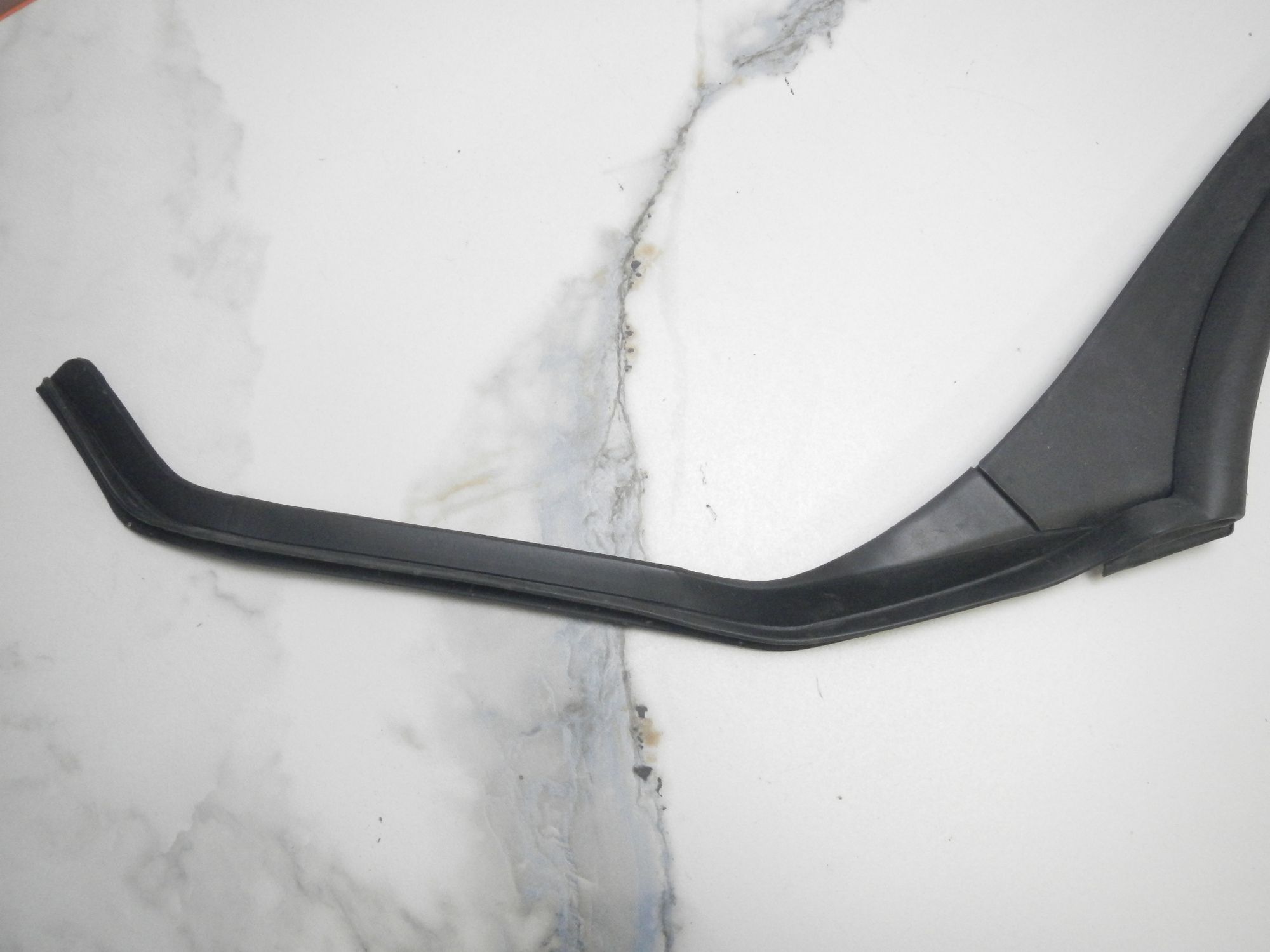https://ycs.partsauto.market/partsauto-images/thmbs/b135e93f2d106a11df5e4386431c5e55/b9e415ff78eaa00430385cfc7759863b/f807e29568332cab5a13a504640680b4.jpg