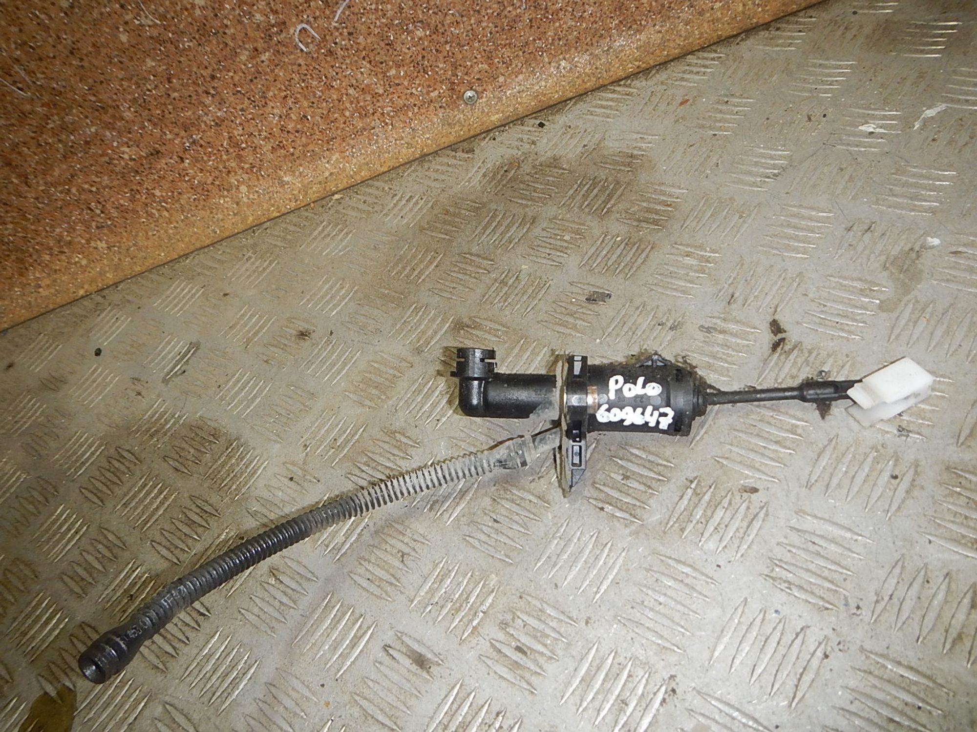 https://ycs.partsauto.market/partsauto-images/thmbs/b135e93f2d106a11df5e4386431c5e55/b9fea78a41fa958694f60f4ae9f76b1d/218dfcc66227688659b38094ca69a542.jpg