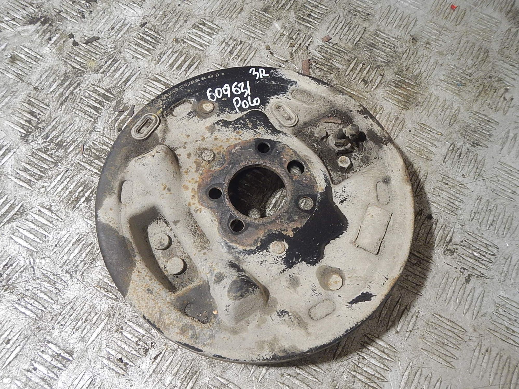 https://ycs.partsauto.market/partsauto-images/thmbs/b135e93f2d106a11df5e4386431c5e55/baf87e4b2b121d5c3d6337a5e26c0385/c12760264e3e11e343816514aec7b692.jpg