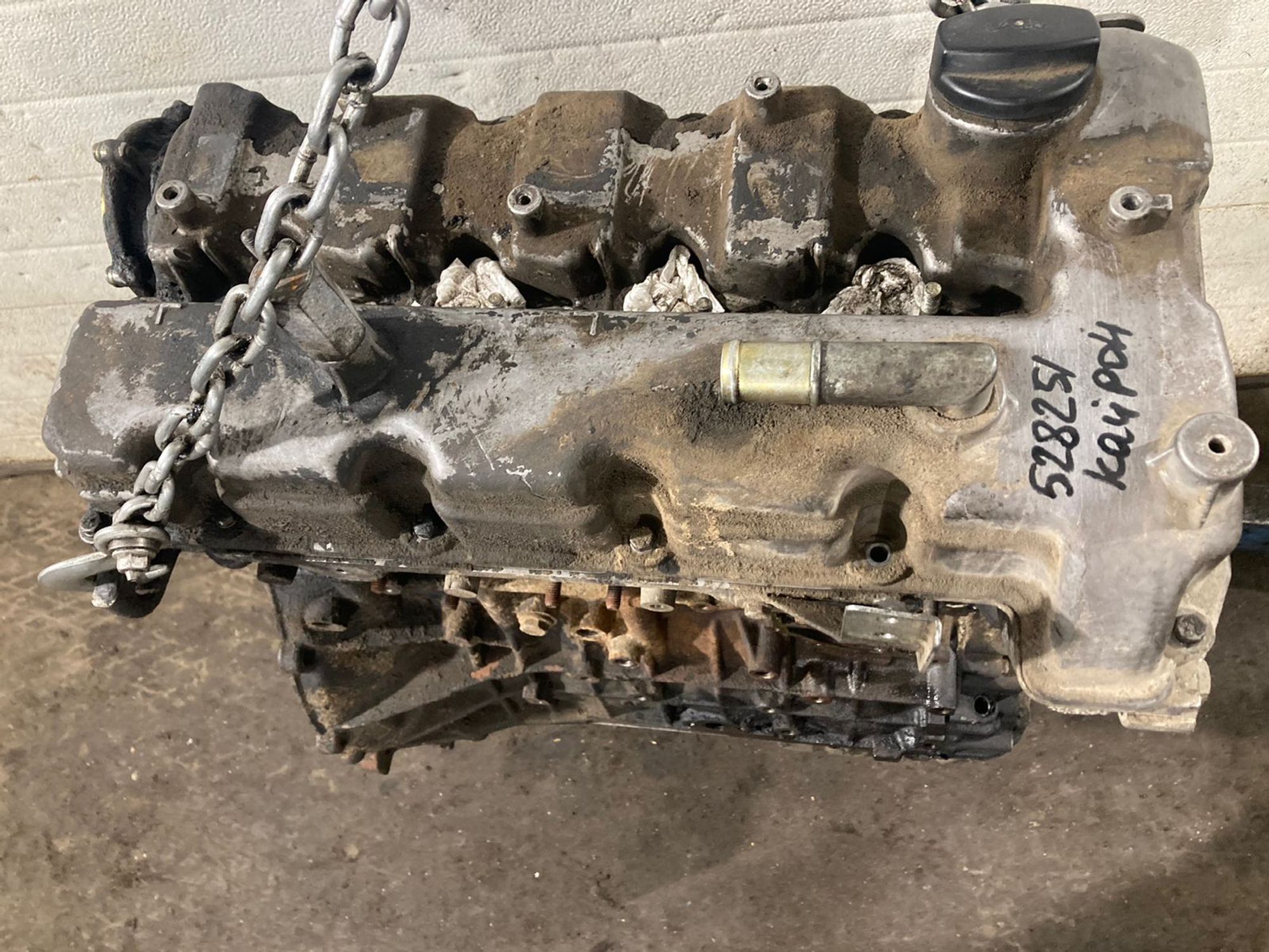 https://ycs.partsauto.market/partsauto-images/thmbs/b135e93f2d106a11df5e4386431c5e55/bb423efdb4f0f2f816a90479ec7a370a/5a17c4eed052e0fd44686694ba7cca38.jpg