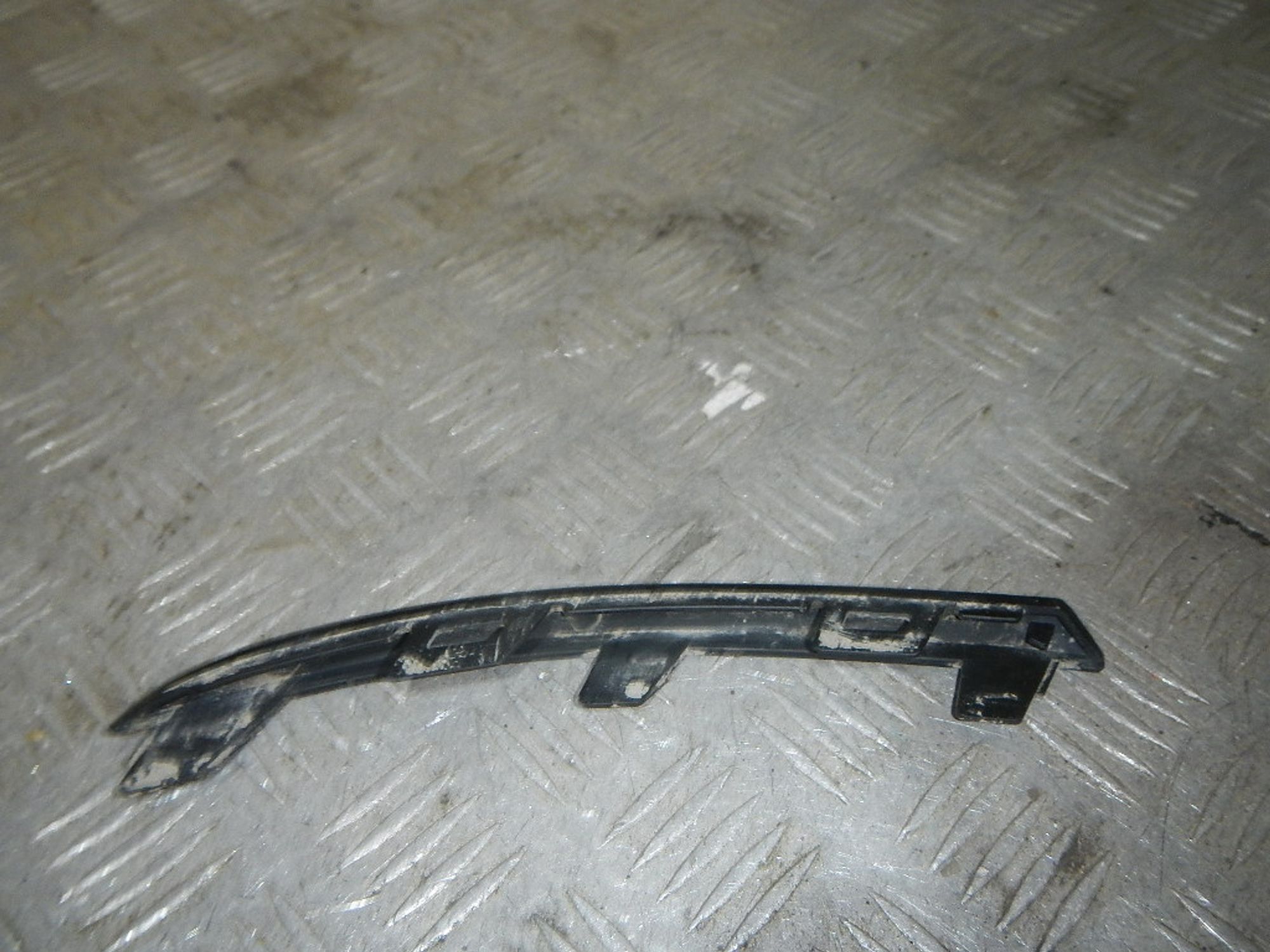 https://ycs.partsauto.market/partsauto-images/thmbs/b135e93f2d106a11df5e4386431c5e55/bd30d5cdeaf85649e0484657c09041f5/5b606572d3572157b1489512c6fb506d.jpg