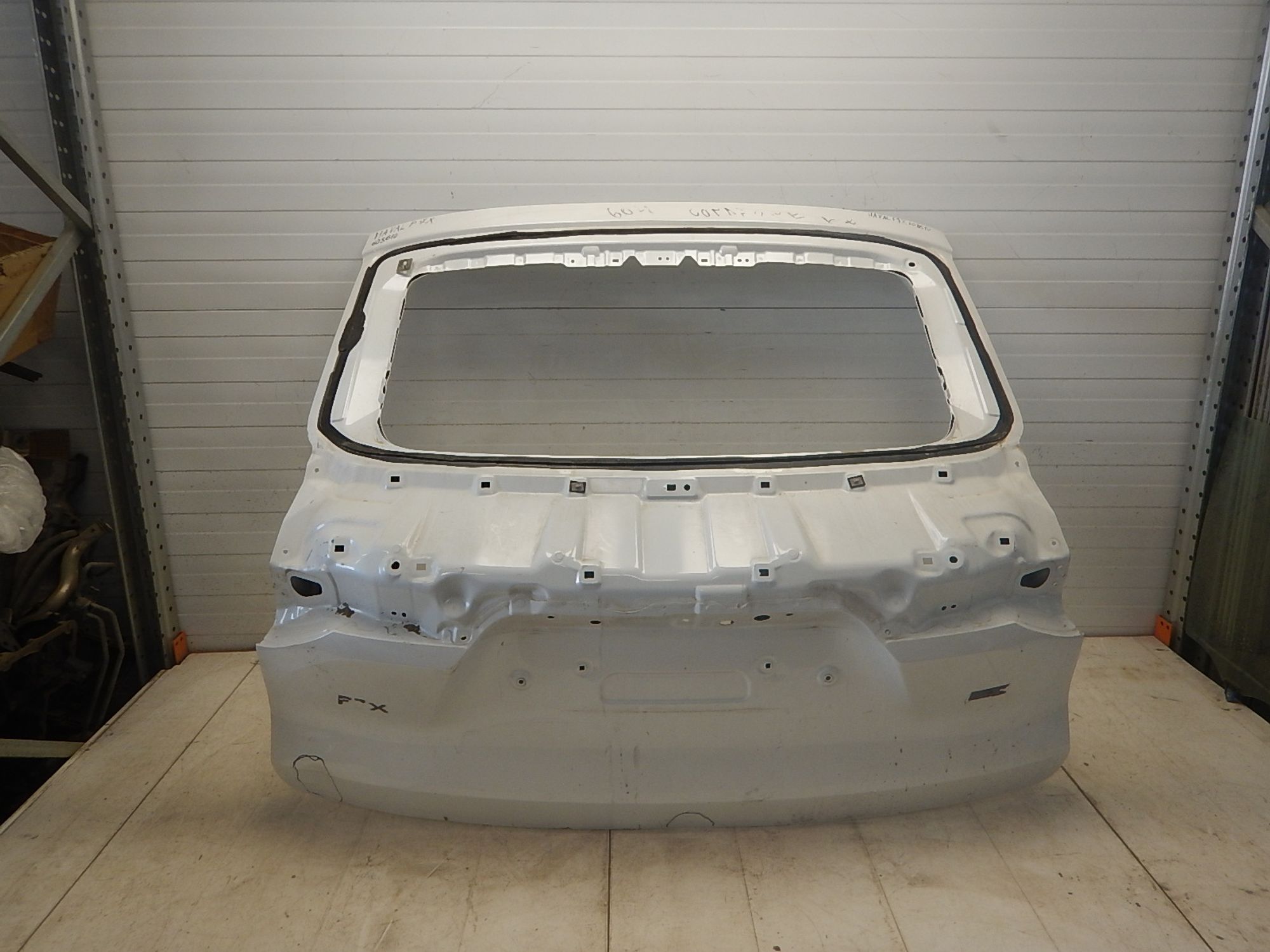 https://ycs.partsauto.market/partsauto-images/thmbs/b135e93f2d106a11df5e4386431c5e55/be203007ca0f884793fbee2d8b865f94/79095945b187eeedff37dc5d65482f1d.jpg