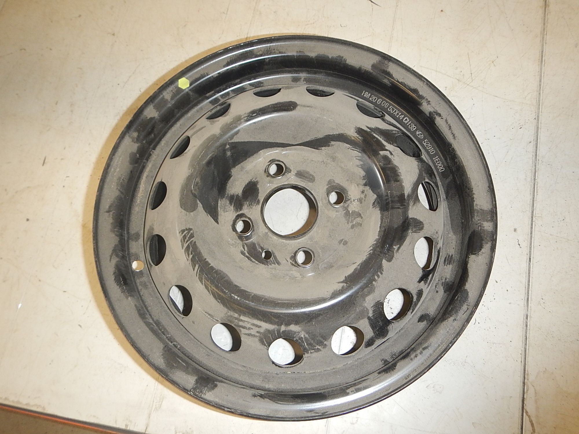 https://ycs.partsauto.market/partsauto-images/thmbs/b135e93f2d106a11df5e4386431c5e55/bee69fdba7a16a823a23ef3b2194c48f/40017c4ab4e97435956f11ec7870faf5.jpg
