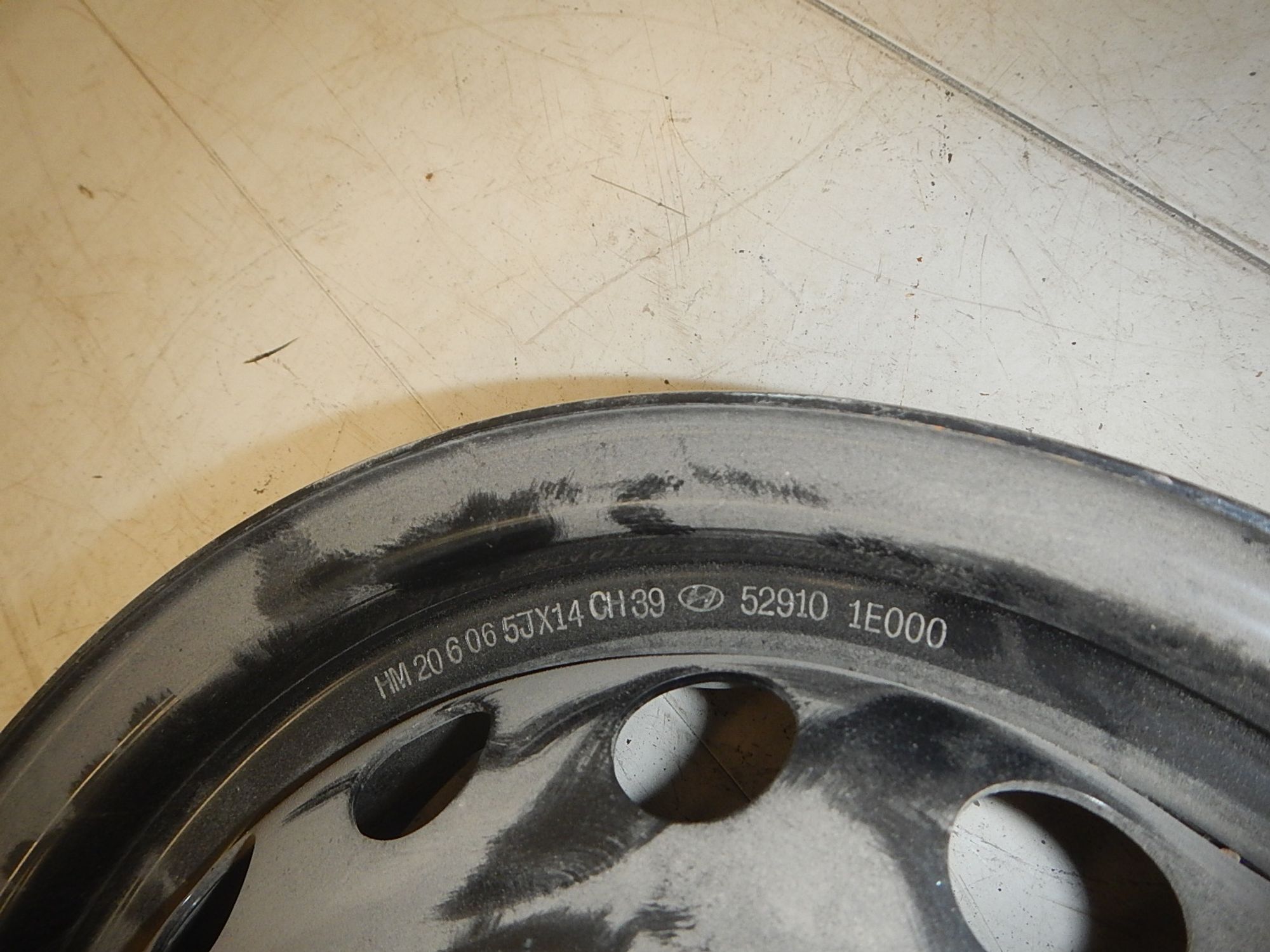 https://ycs.partsauto.market/partsauto-images/thmbs/b135e93f2d106a11df5e4386431c5e55/bee69fdba7a16a823a23ef3b2194c48f/c68879949eb176aa9a707be081ea5333.jpg