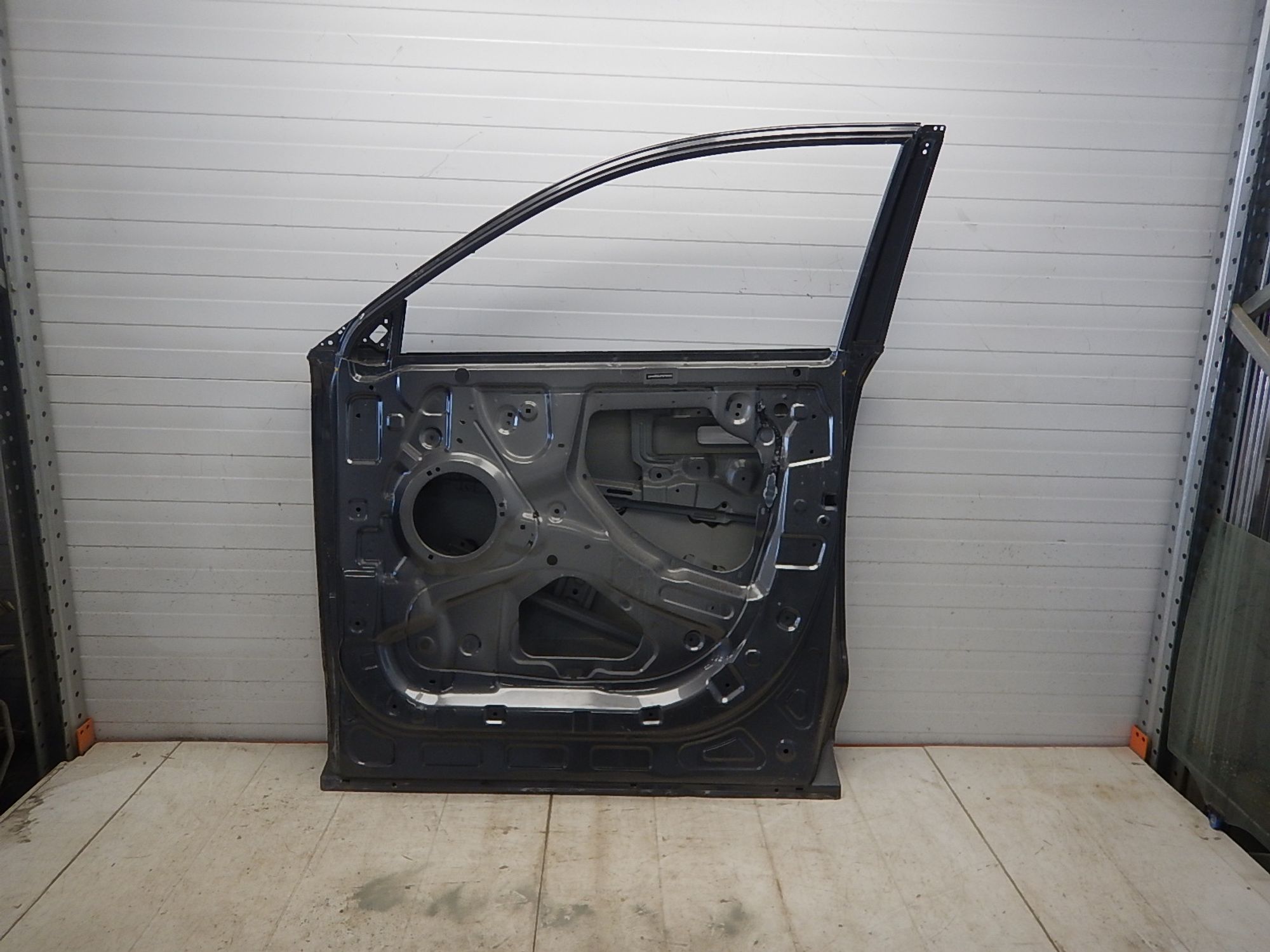 https://ycs.partsauto.market/partsauto-images/thmbs/b135e93f2d106a11df5e4386431c5e55/bfbd97a4e5e8c25ad5b592c97ccc6fe8/3e1e07a15d552f52ff1358bb406d93f5.jpg