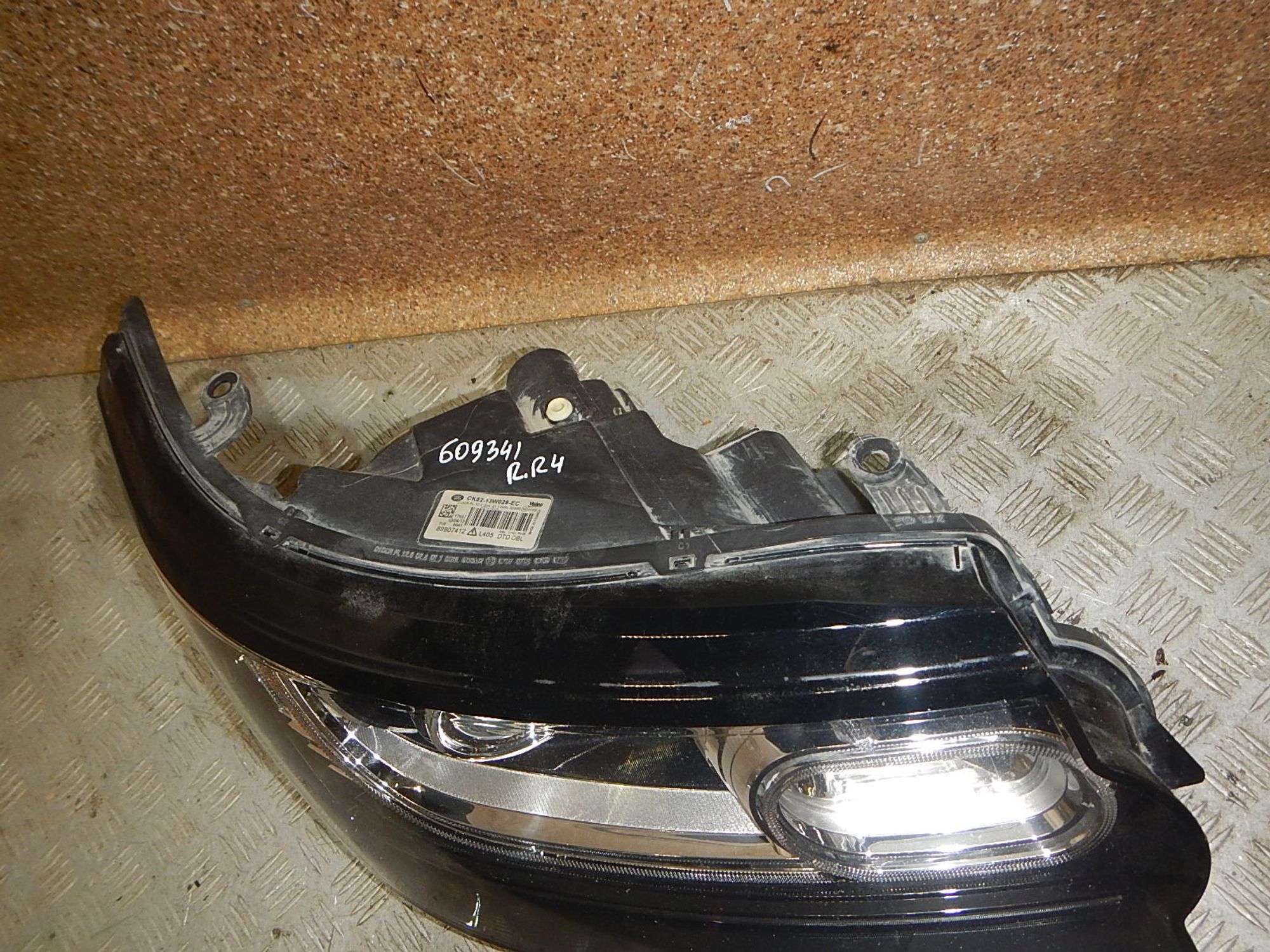 https://ycs.partsauto.market/partsauto-images/thmbs/b135e93f2d106a11df5e4386431c5e55/c0154e1197060e2c5bc8b769ad1e31ce/34b446ffc0a4913e02d363badb5ca9bd.jpg