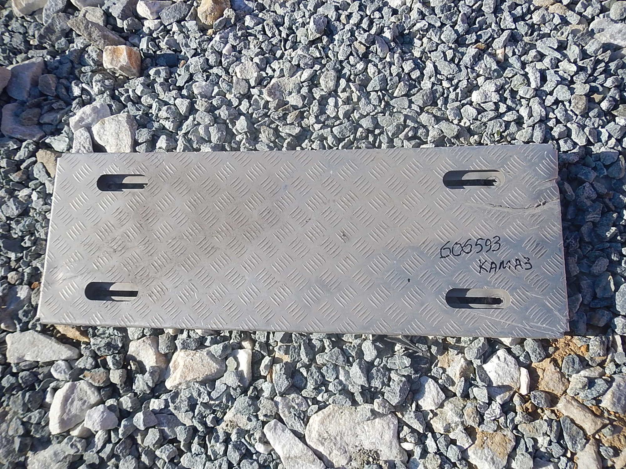 https://ycs.partsauto.market/partsauto-images/thmbs/b135e93f2d106a11df5e4386431c5e55/c28330bc9ed0732f7978f980cf6492e6/ecf7e9bb546268cde6419f90423b91ee.jpg