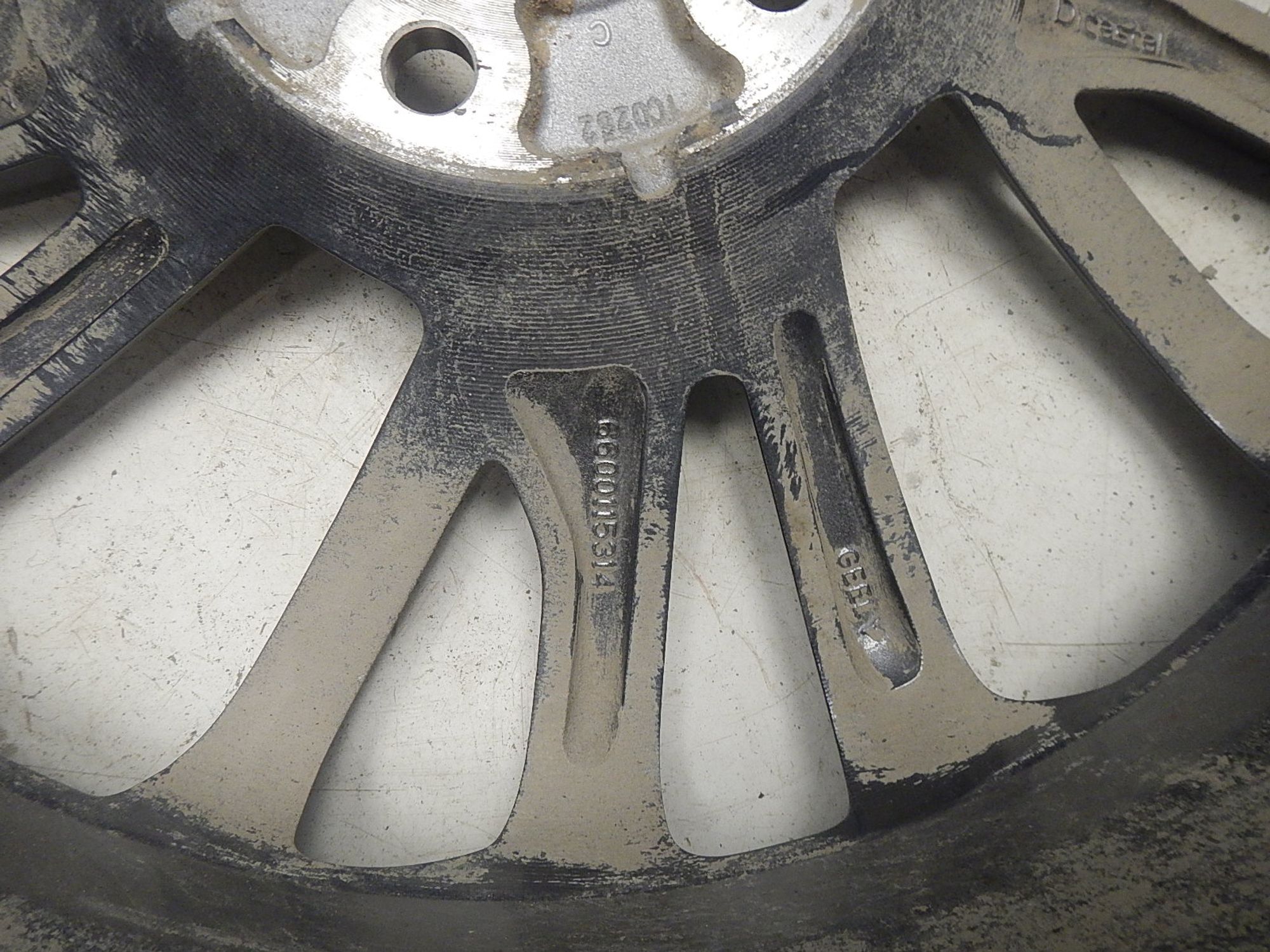 https://ycs.partsauto.market/partsauto-images/thmbs/b135e93f2d106a11df5e4386431c5e55/c4b65717b69f7a9116dfb3f8db9bcf19/0d3ba4bc0d6ed46ba1a1ef4da7234f82.jpg