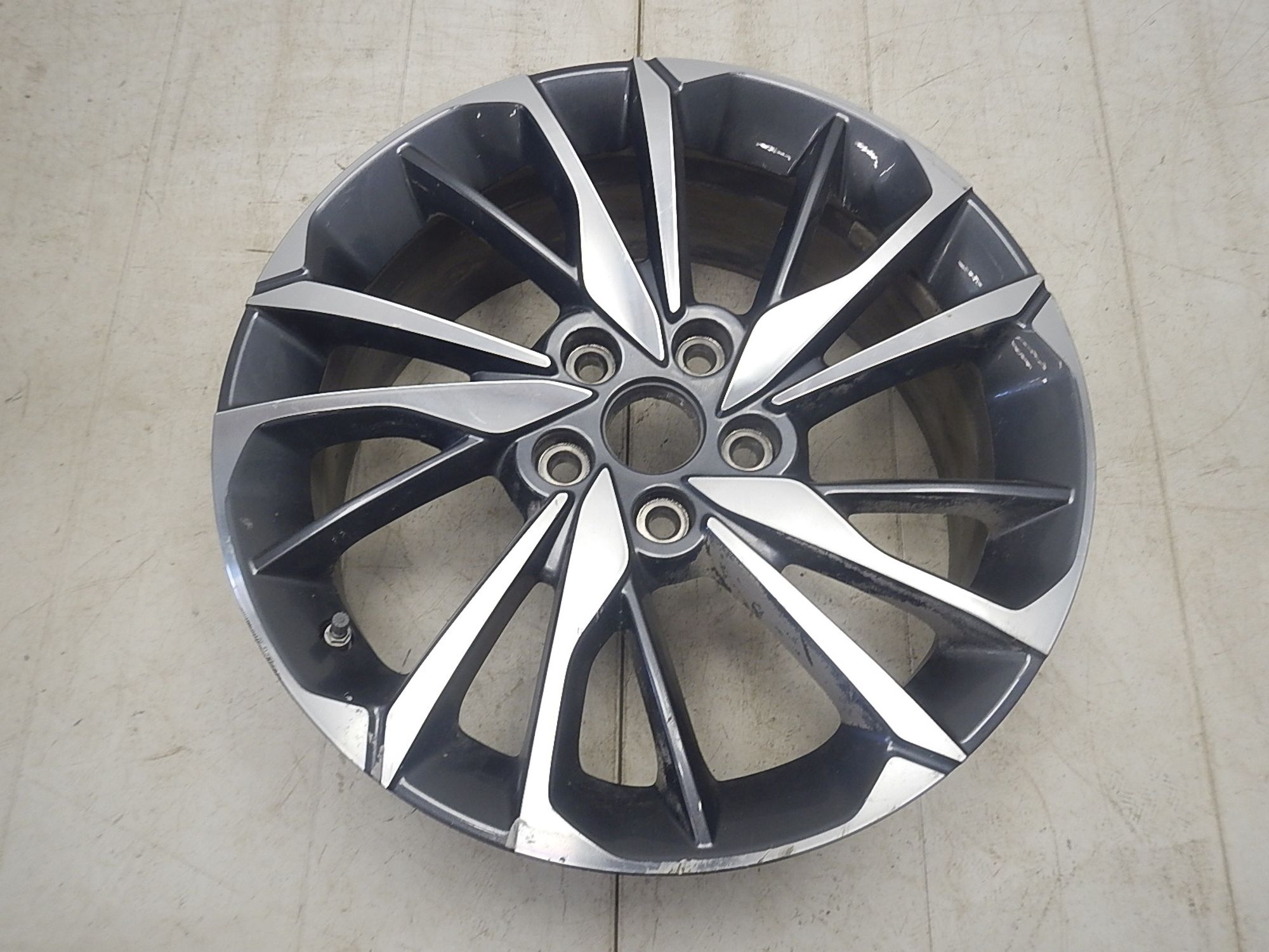 https://ycs.partsauto.market/partsauto-images/thmbs/b135e93f2d106a11df5e4386431c5e55/c4b65717b69f7a9116dfb3f8db9bcf19/1063dfb21c9edc7010265d18e43f5156.jpg