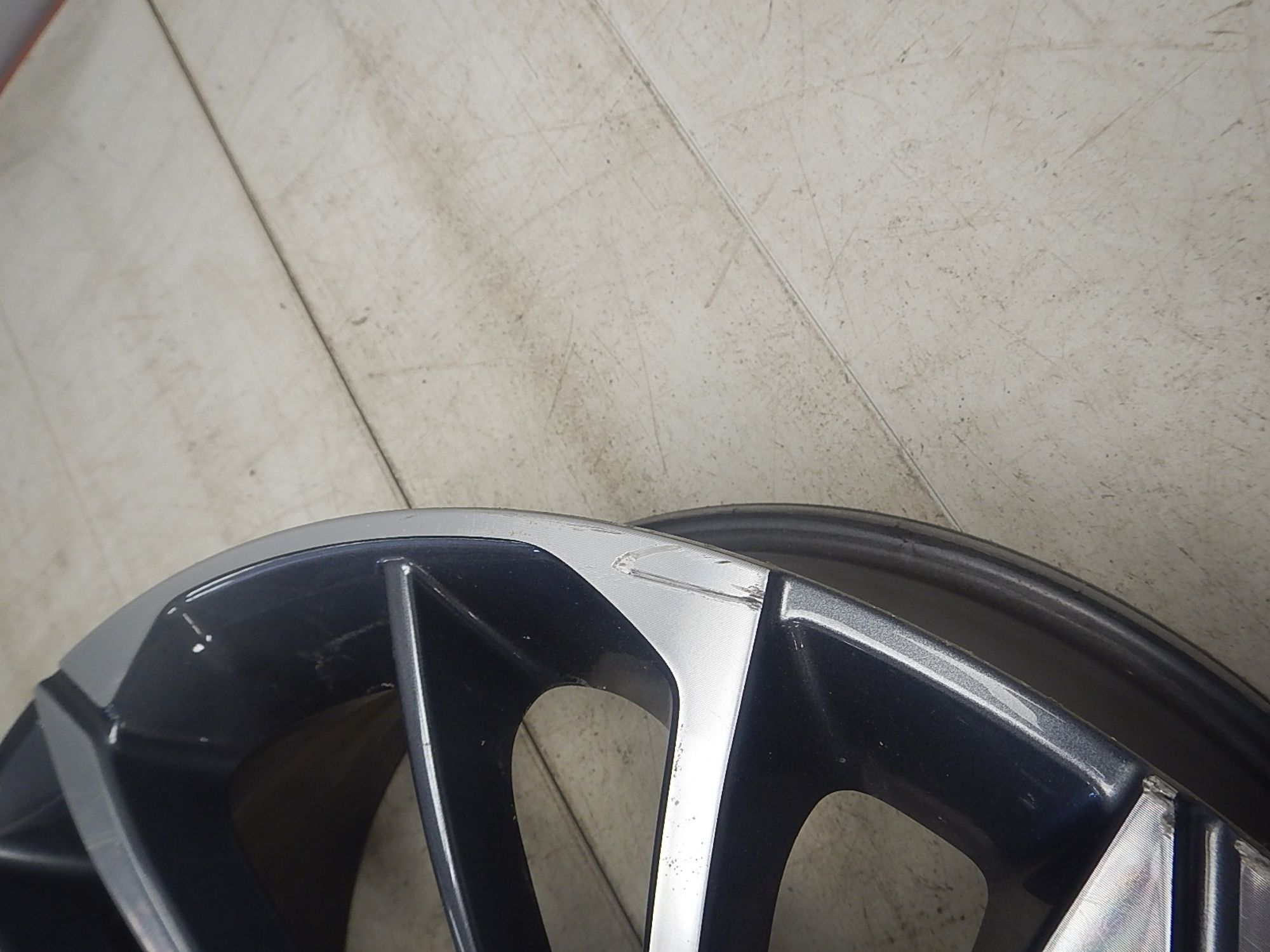 https://ycs.partsauto.market/partsauto-images/thmbs/b135e93f2d106a11df5e4386431c5e55/c4b65717b69f7a9116dfb3f8db9bcf19/73a39cf7e45f407cda503fc69b367d85.jpg
