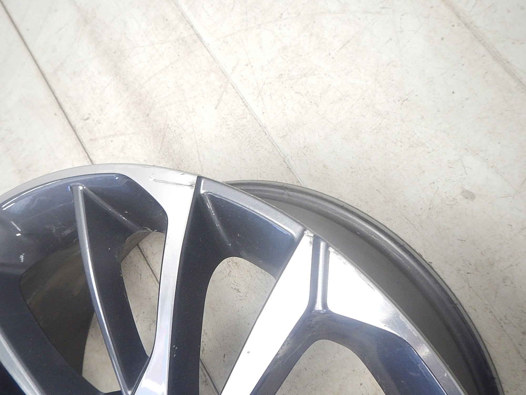 https://ycs.partsauto.market/partsauto-images/thmbs/b135e93f2d106a11df5e4386431c5e55/c4b65717b69f7a9116dfb3f8db9bcf19/8e07ddff30d32e36bee3efcf55733871.jpg
