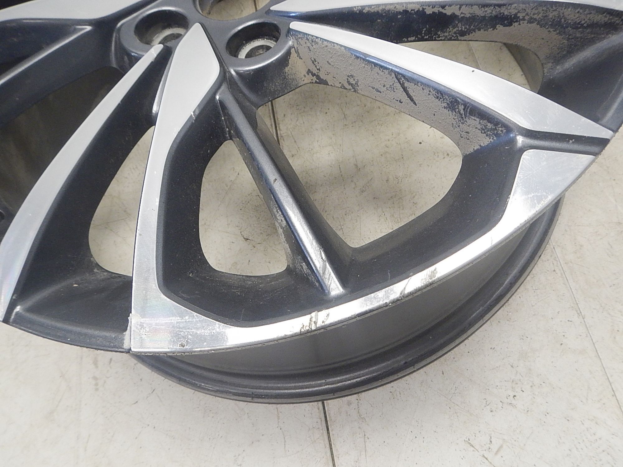 https://ycs.partsauto.market/partsauto-images/thmbs/b135e93f2d106a11df5e4386431c5e55/c4b65717b69f7a9116dfb3f8db9bcf19/8f7bd20a0a84170ce1c88cb73c460f54.jpg