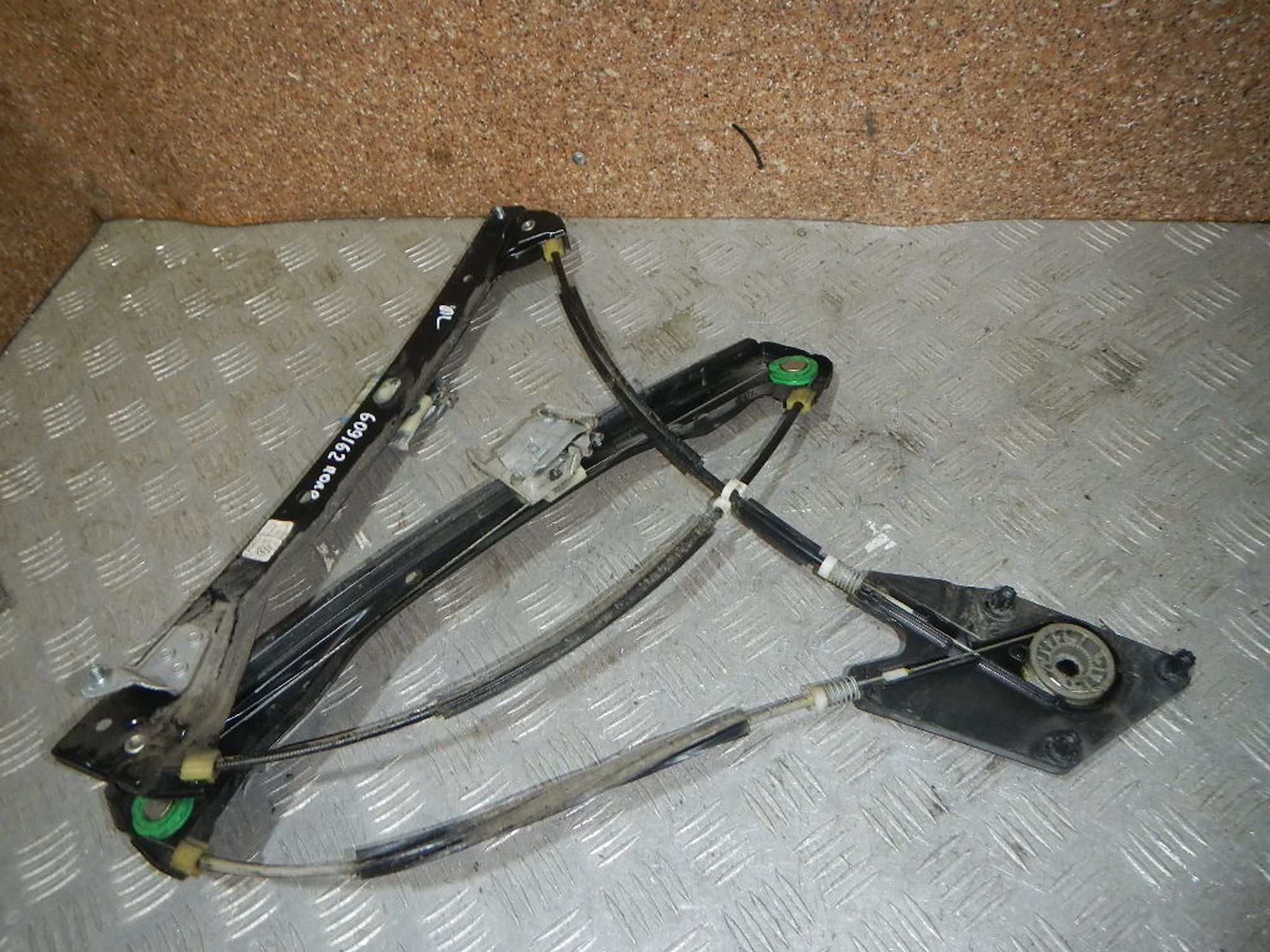 https://ycs.partsauto.market/partsauto-images/thmbs/b135e93f2d106a11df5e4386431c5e55/c75b621cb8a5b7194b5b6e98e67ad34f/3cfa0e1428c84b4695734f07fdf87fdc.jpg