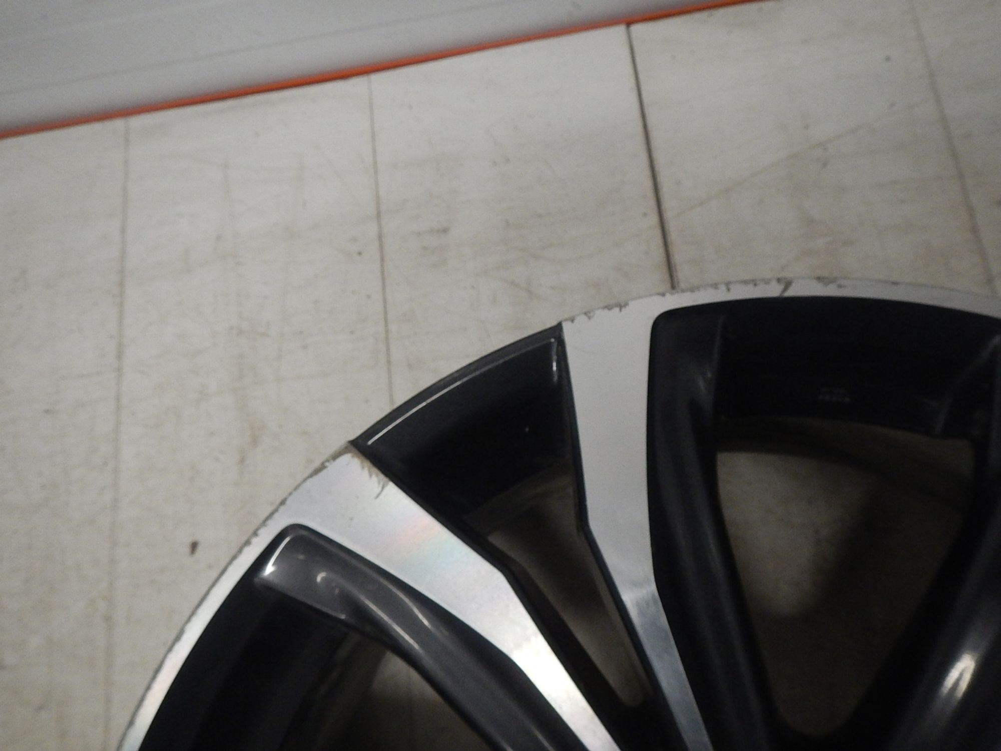https://ycs.partsauto.market/partsauto-images/thmbs/b135e93f2d106a11df5e4386431c5e55/cd7087f940b581bcae2941bc7c84476d/1ee407de68190fffffa5575e040df7cf.jpg