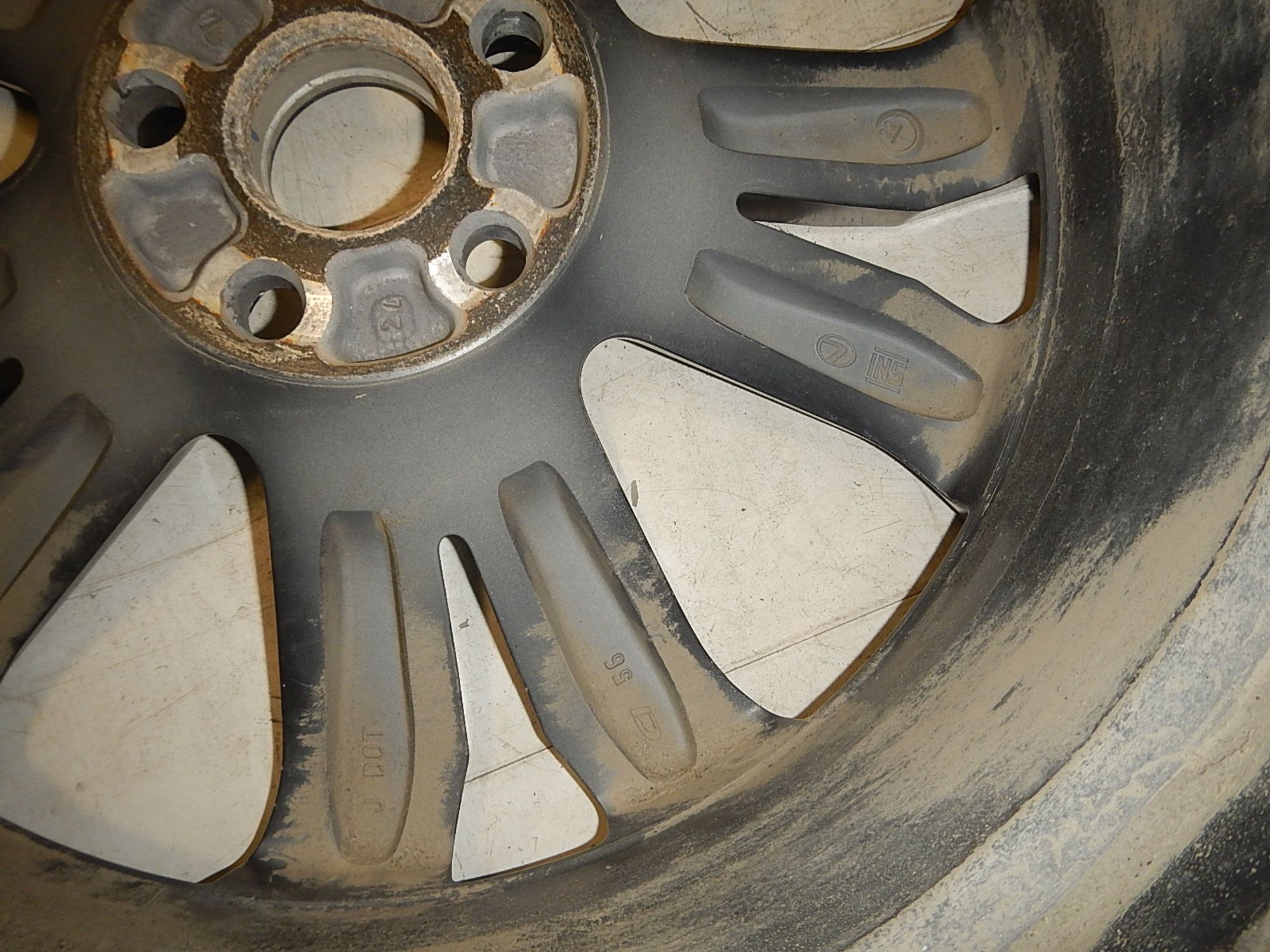 https://ycs.partsauto.market/partsauto-images/thmbs/b135e93f2d106a11df5e4386431c5e55/cd7087f940b581bcae2941bc7c84476d/ba27bb87ea750fcd7f2453b5dd783b8e.jpg