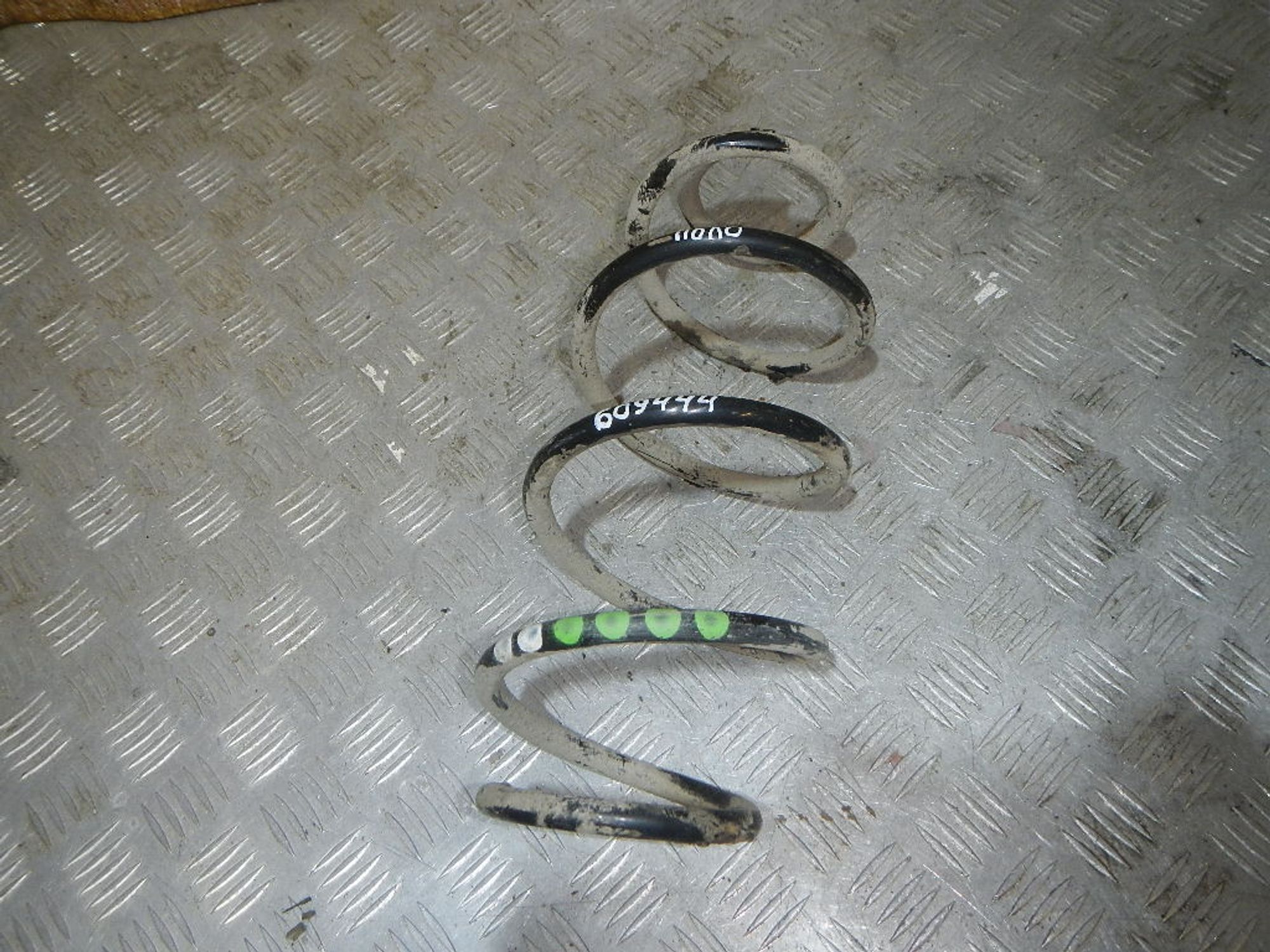 https://ycs.partsauto.market/partsauto-images/thmbs/b135e93f2d106a11df5e4386431c5e55/ce57024755d6e9afc183b5562a30357b/4e455758177eacd42ec63ad3c1fa4451.jpg