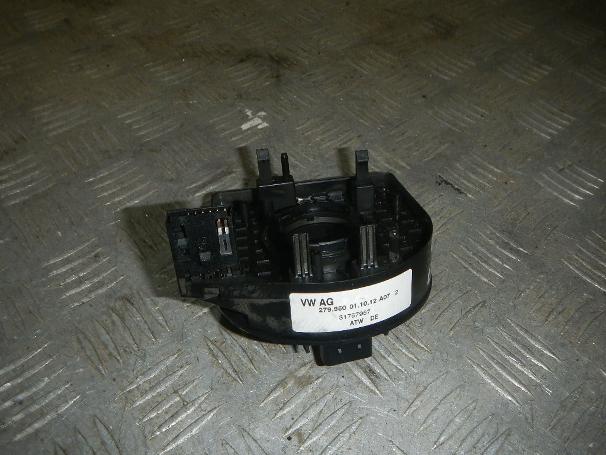 https://ycs.partsauto.market/partsauto-images/thmbs/b135e93f2d106a11df5e4386431c5e55/ceb72ffd80078c279b77e64d424aced0/ea037f70a029419ad24ce1b030ea3c5d.jpg