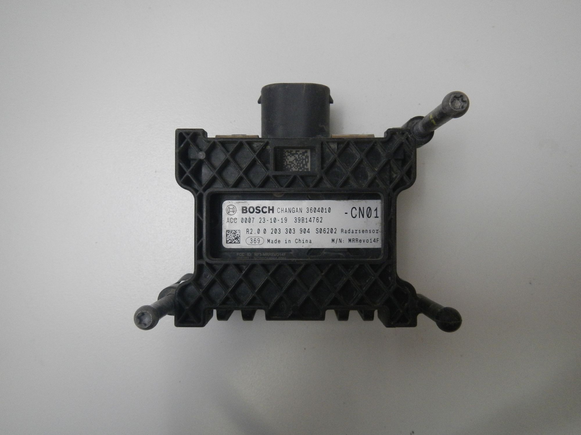 https://ycs.partsauto.market/partsauto-images/thmbs/b135e93f2d106a11df5e4386431c5e55/cf876f60acf2688fce85654591b35fa8/f3310b00ae2137f907747a095684834f.jpg