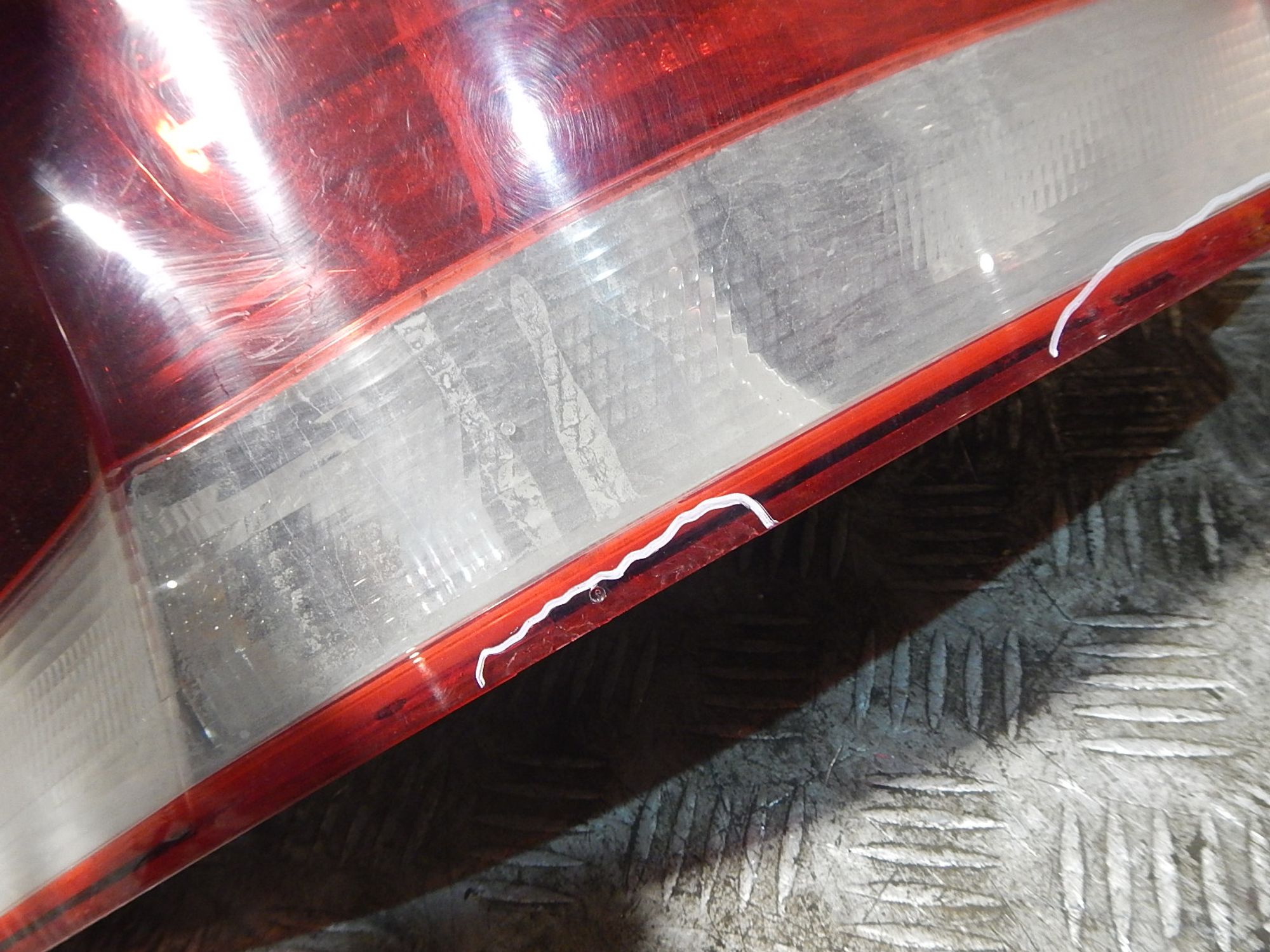 https://ycs.partsauto.market/partsauto-images/thmbs/b135e93f2d106a11df5e4386431c5e55/d7c626e9881bbca06c1556db79300be8/8312da3f3056a5144ee855d5816c87e9.jpg