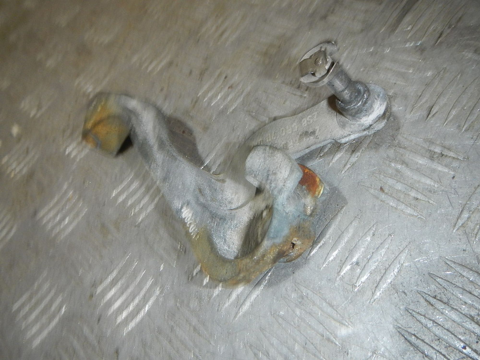 https://ycs.partsauto.market/partsauto-images/thmbs/b135e93f2d106a11df5e4386431c5e55/d8ff3f306582483b1a1caf48a1b99b31/0bed4000ff46e590647aa38e8eb6250b.jpg