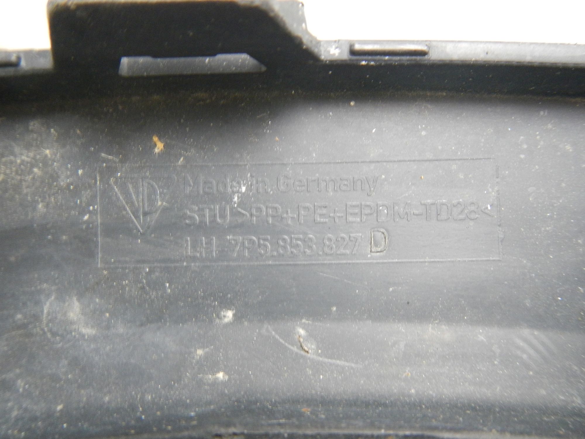 https://ycs.partsauto.market/partsauto-images/thmbs/b135e93f2d106a11df5e4386431c5e55/e19524dc808c36242f1790cd5950c563/80e79402fff4f544ff67487a1255a107.jpg