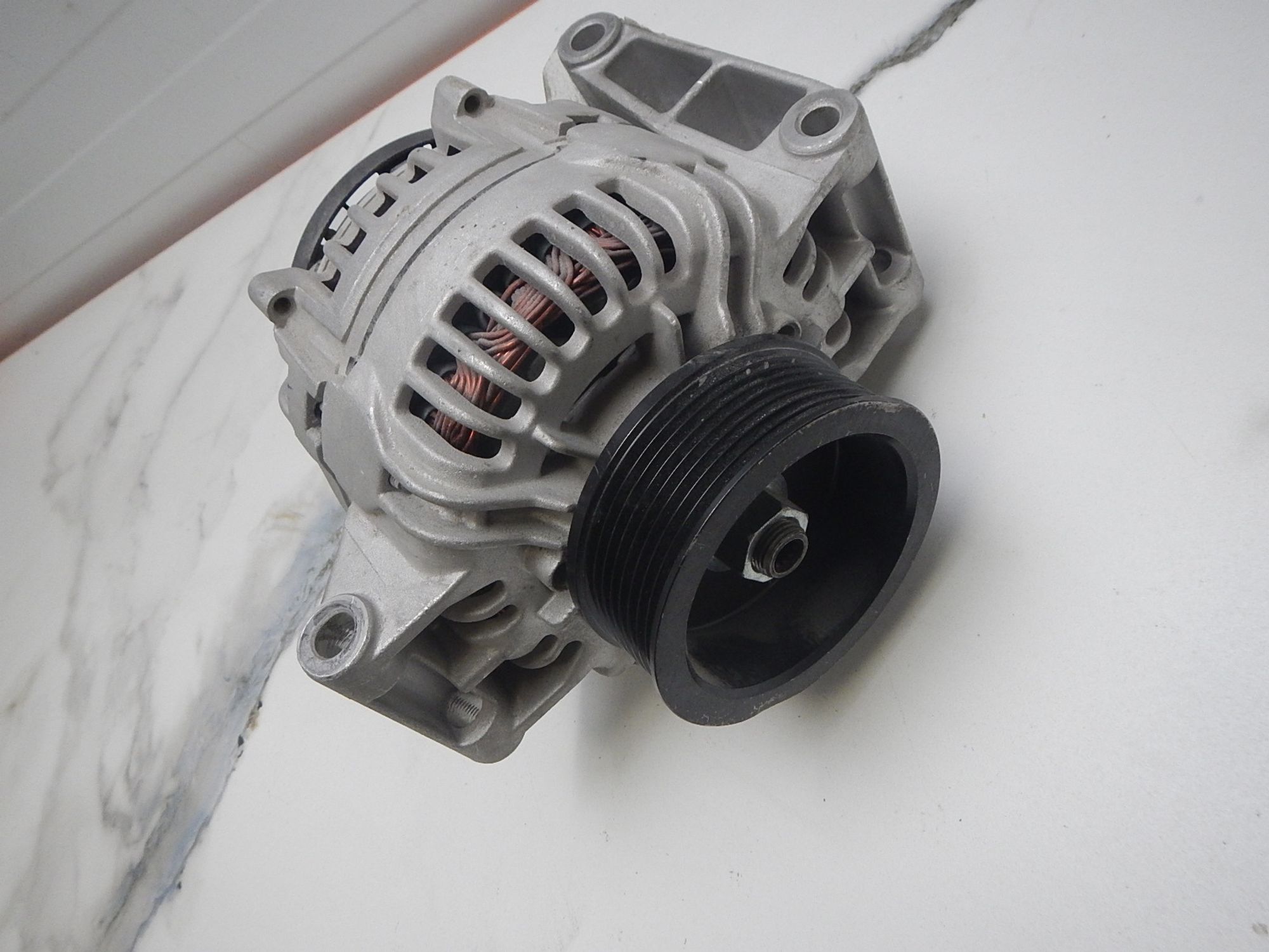 https://ycs.partsauto.market/partsauto-images/thmbs/b135e93f2d106a11df5e4386431c5e55/e37e2e5f4d73358363a133e95f7554fe/6fb175d9b634fa092090e4880c16bb70.jpg