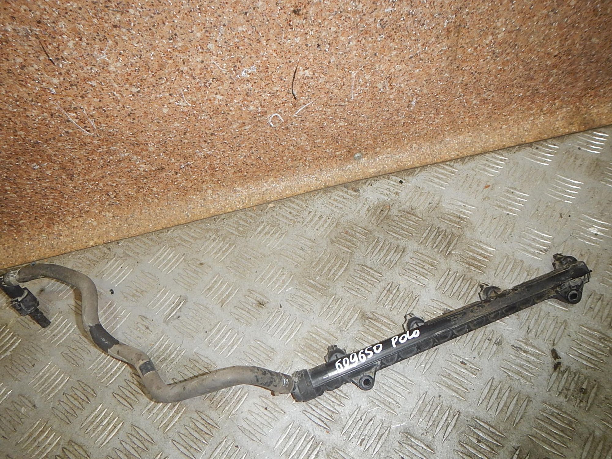 https://ycs.partsauto.market/partsauto-images/thmbs/b135e93f2d106a11df5e4386431c5e55/e4ea897c84f6a2284780f3d082864d6d/784b2acf74bce6c3b120f0976c1f7293.jpg