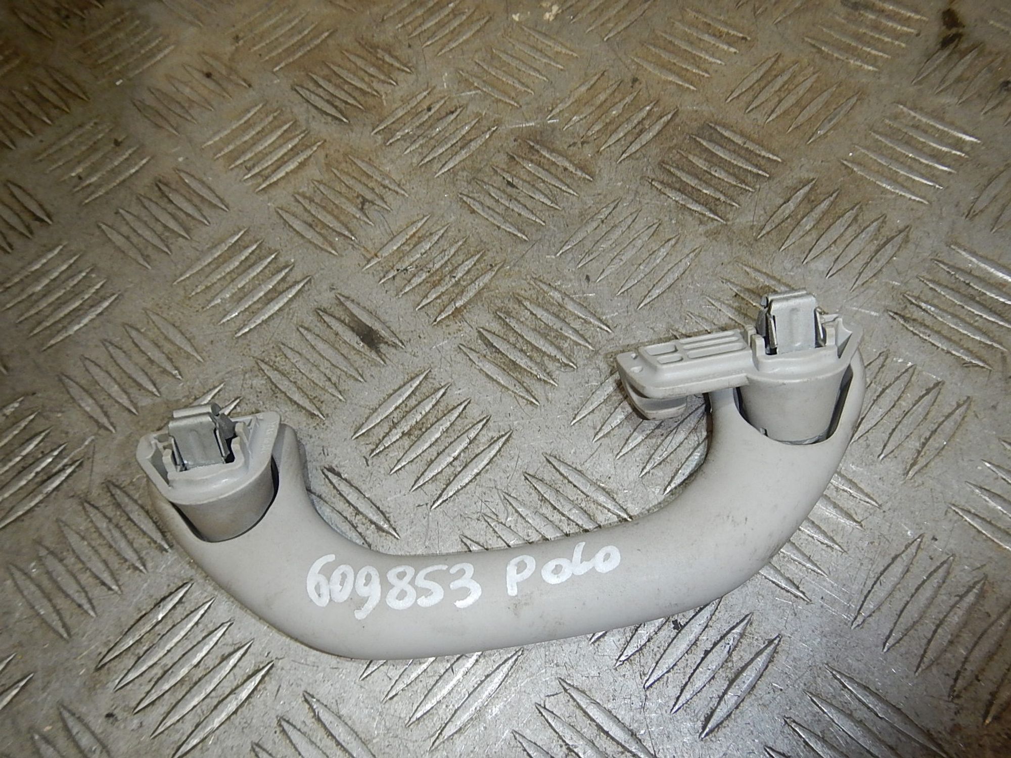 https://ycs.partsauto.market/partsauto-images/thmbs/b135e93f2d106a11df5e4386431c5e55/e6bc95b96b46a63d48ce93b20599ec72/7132b99fdb58b7442925287322969de8.jpg