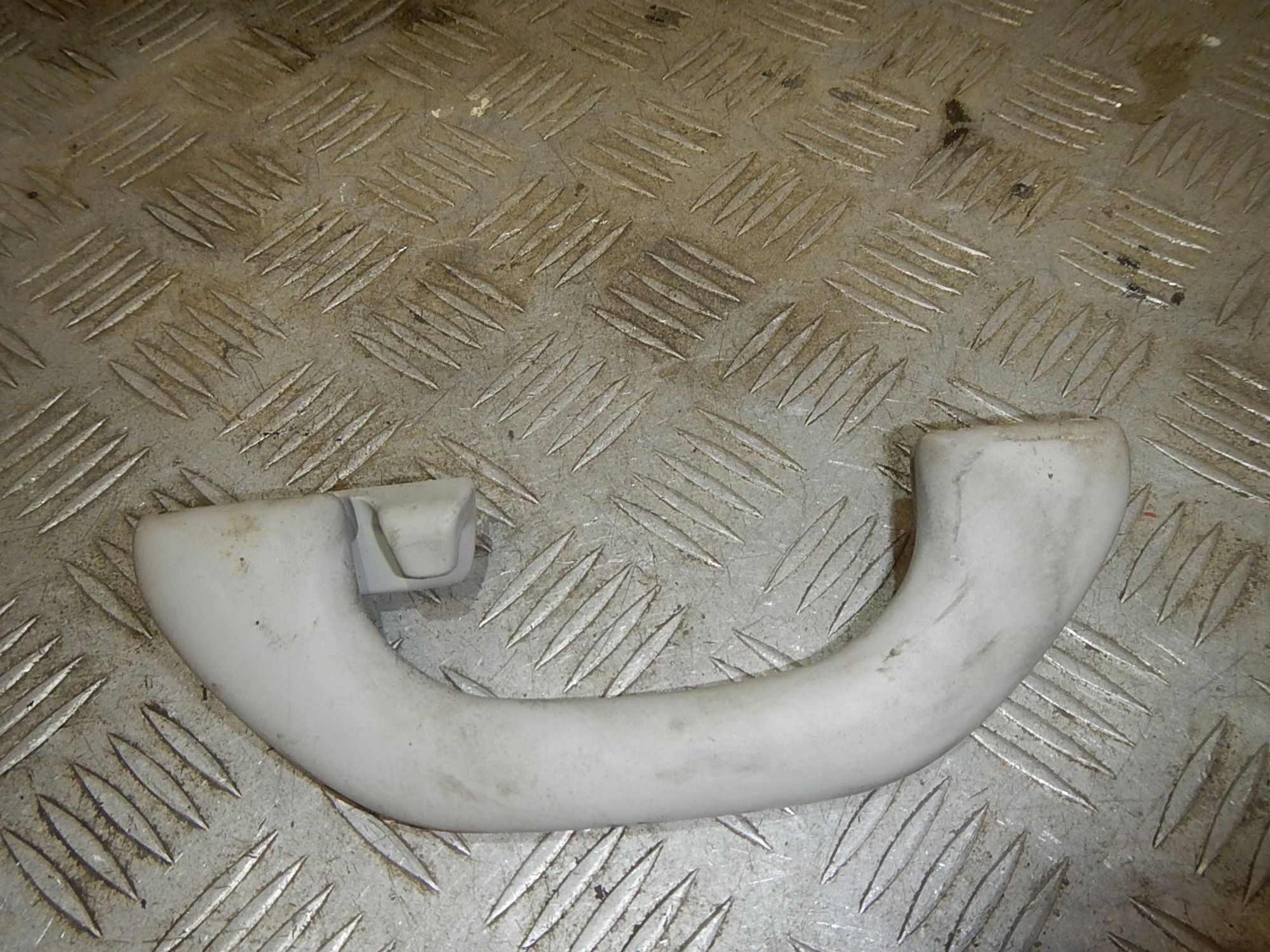 https://ycs.partsauto.market/partsauto-images/thmbs/b135e93f2d106a11df5e4386431c5e55/e6bc95b96b46a63d48ce93b20599ec72/909e1d2852fefd46ec6194625891bd52.jpg