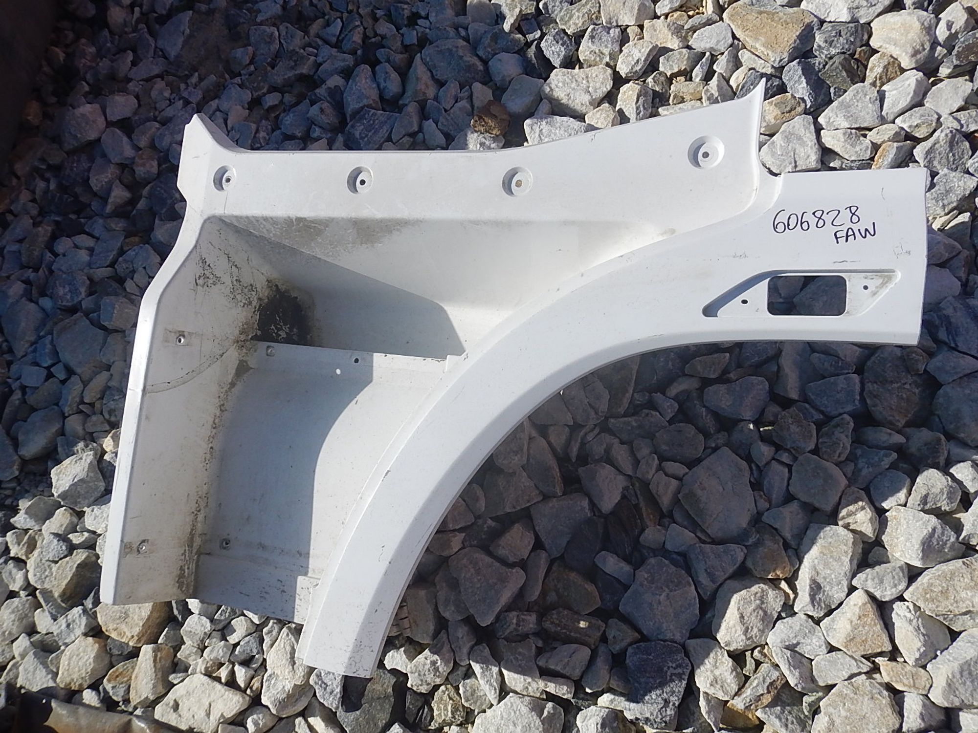 https://ycs.partsauto.market/partsauto-images/thmbs/b135e93f2d106a11df5e4386431c5e55/e721f284376e0a07052c3519c283be01/02939afd29135caa8ce8d750c36746a5.jpg