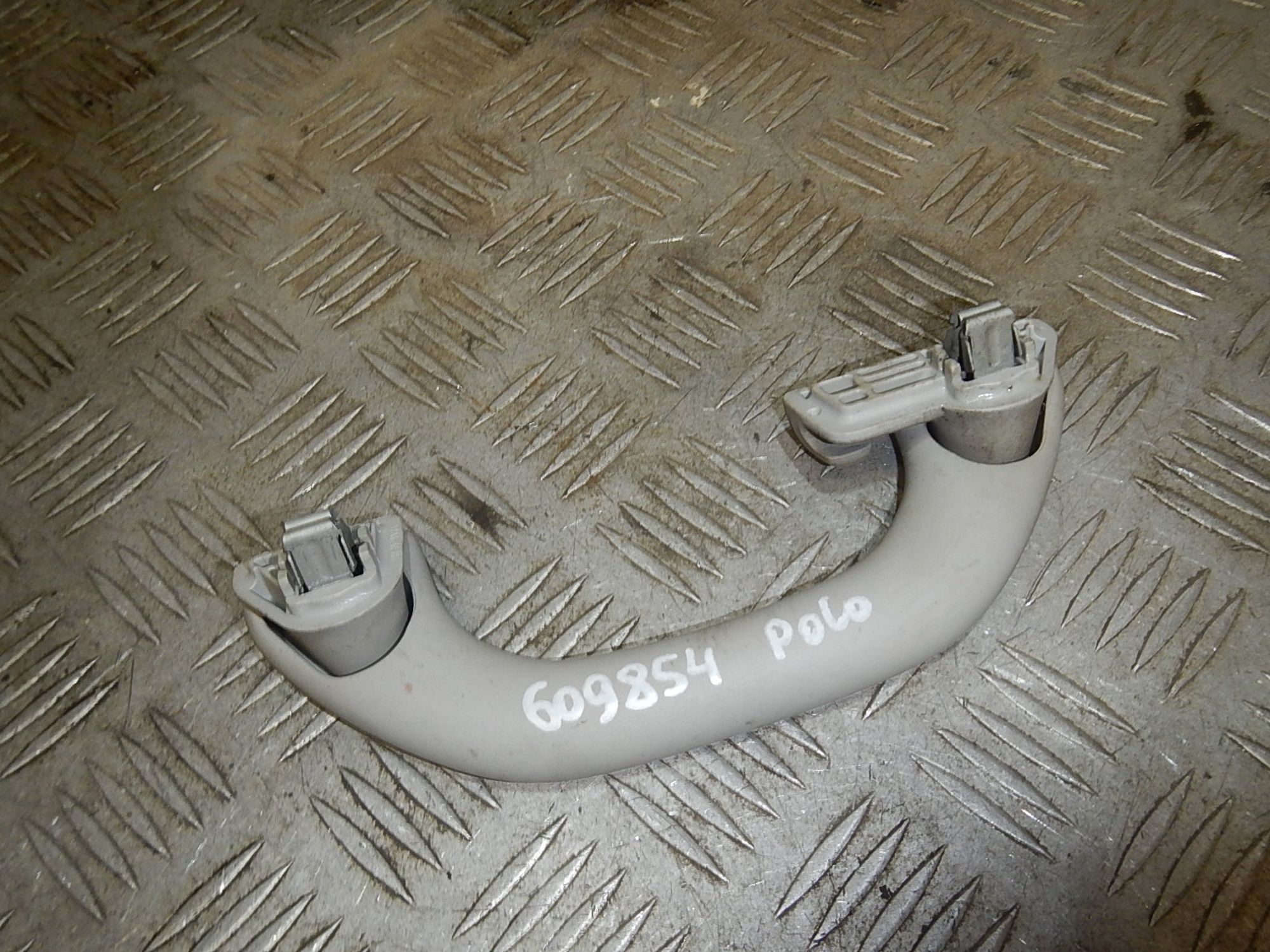 https://ycs.partsauto.market/partsauto-images/thmbs/b135e93f2d106a11df5e4386431c5e55/ea53e81c1487cdf3ad114966a5931663/505ddd0a4b5351ebed6451bee07d31d6.jpg