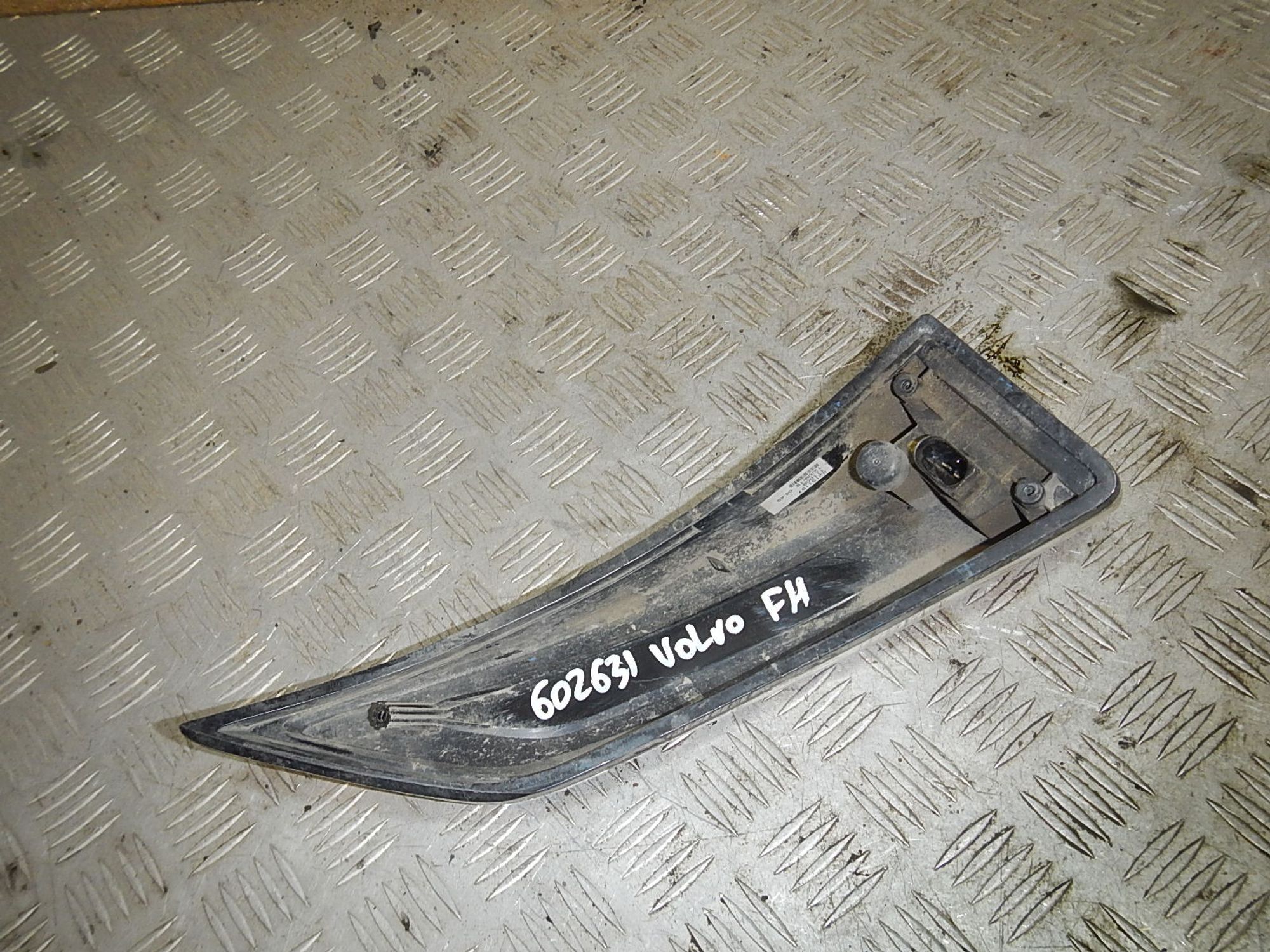 https://ycs.partsauto.market/partsauto-images/thmbs/b135e93f2d106a11df5e4386431c5e55/eb560b8a876a3bc11abe122771f4f3bc/3f73289b1b94094c90bfc585fe196bcd.jpg