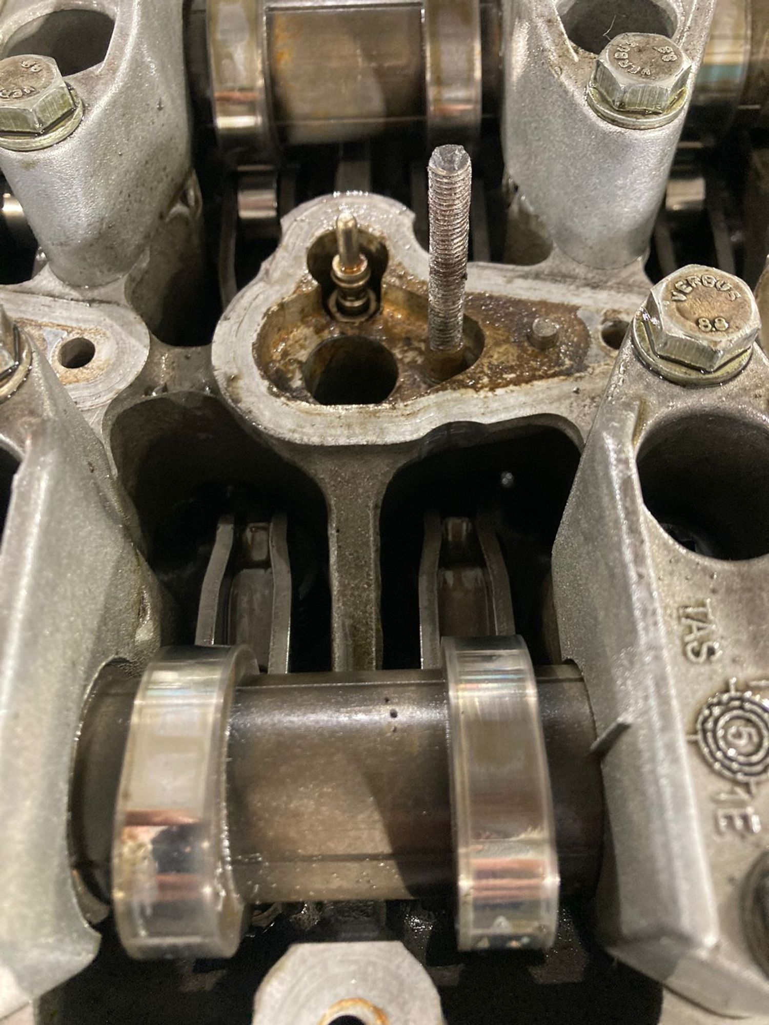 https://ycs.partsauto.market/partsauto-images/thmbs/b135e93f2d106a11df5e4386431c5e55/ec289f4039562451578edd09c5fbe357/439de3e8ce544981f0b192835c5c5f2d.jpg