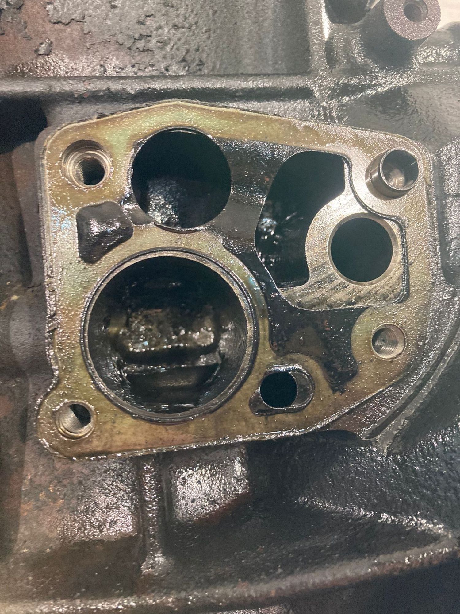 https://ycs.partsauto.market/partsauto-images/thmbs/b135e93f2d106a11df5e4386431c5e55/ec289f4039562451578edd09c5fbe357/51f1159162197890a5b39c66c3418aca.jpg